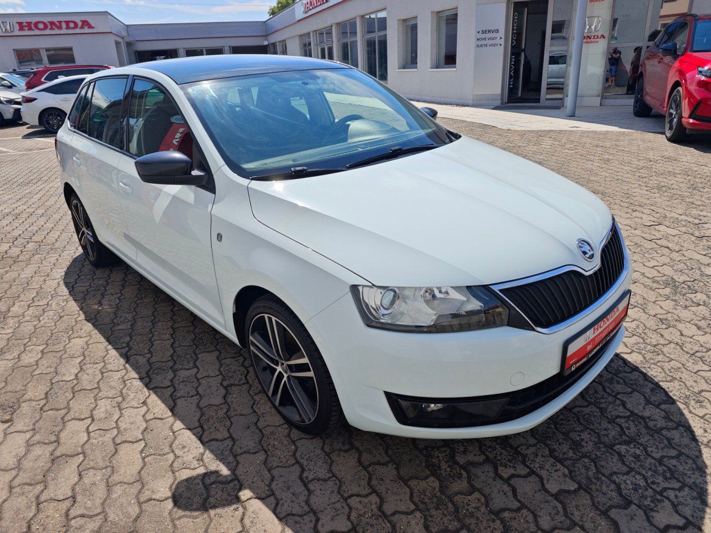Škoda Rapid, 1.2 TSi Spaceback Ambition + - fotka 2