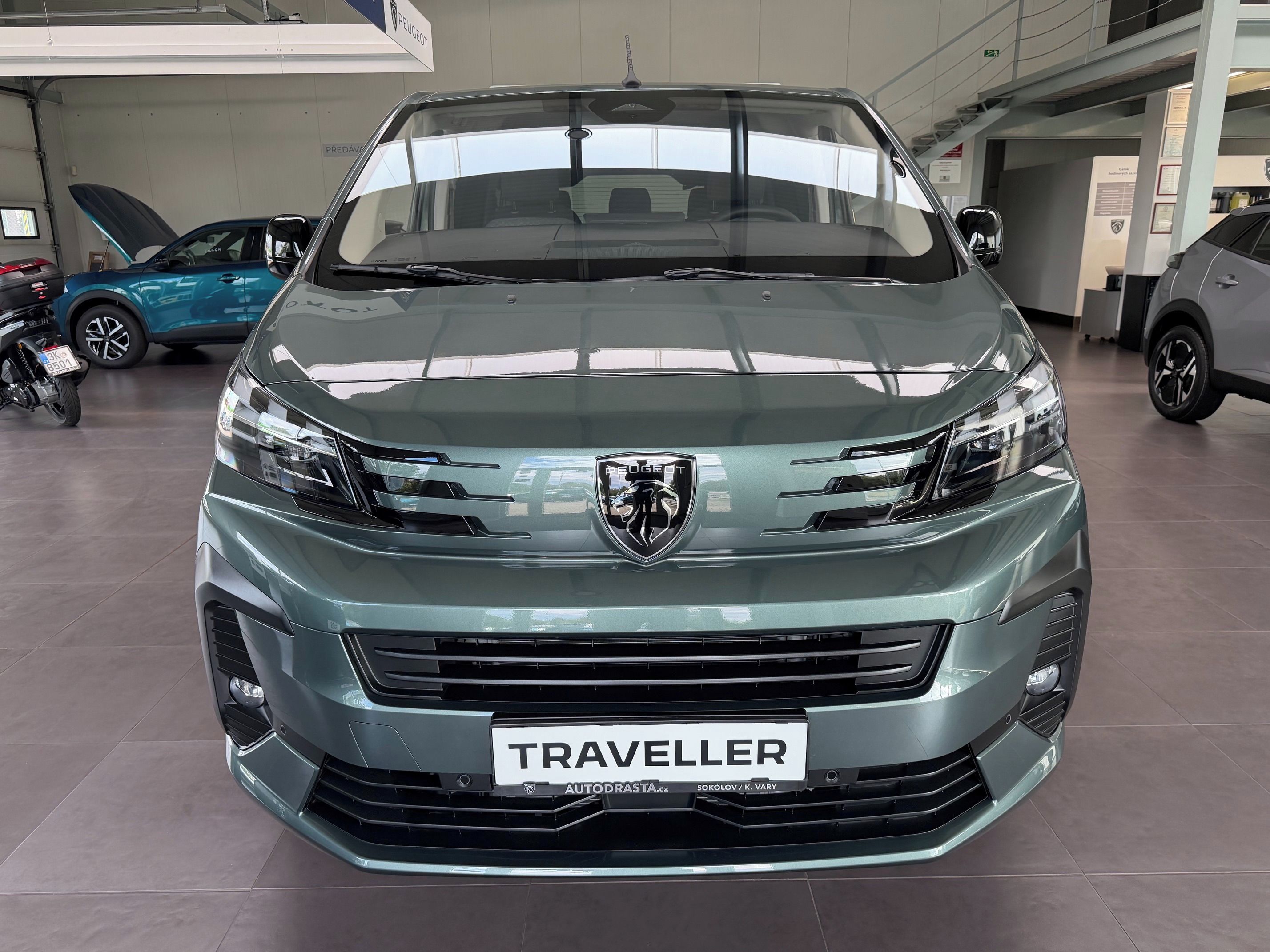 Peugeot Traveller, Active L3 2.2 BHDi 150k MAN6 - fotka 3