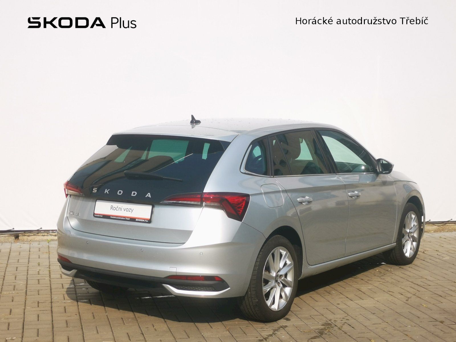 Škoda Scala, 1,0 TSI 85kW Top Selection - fotka 2