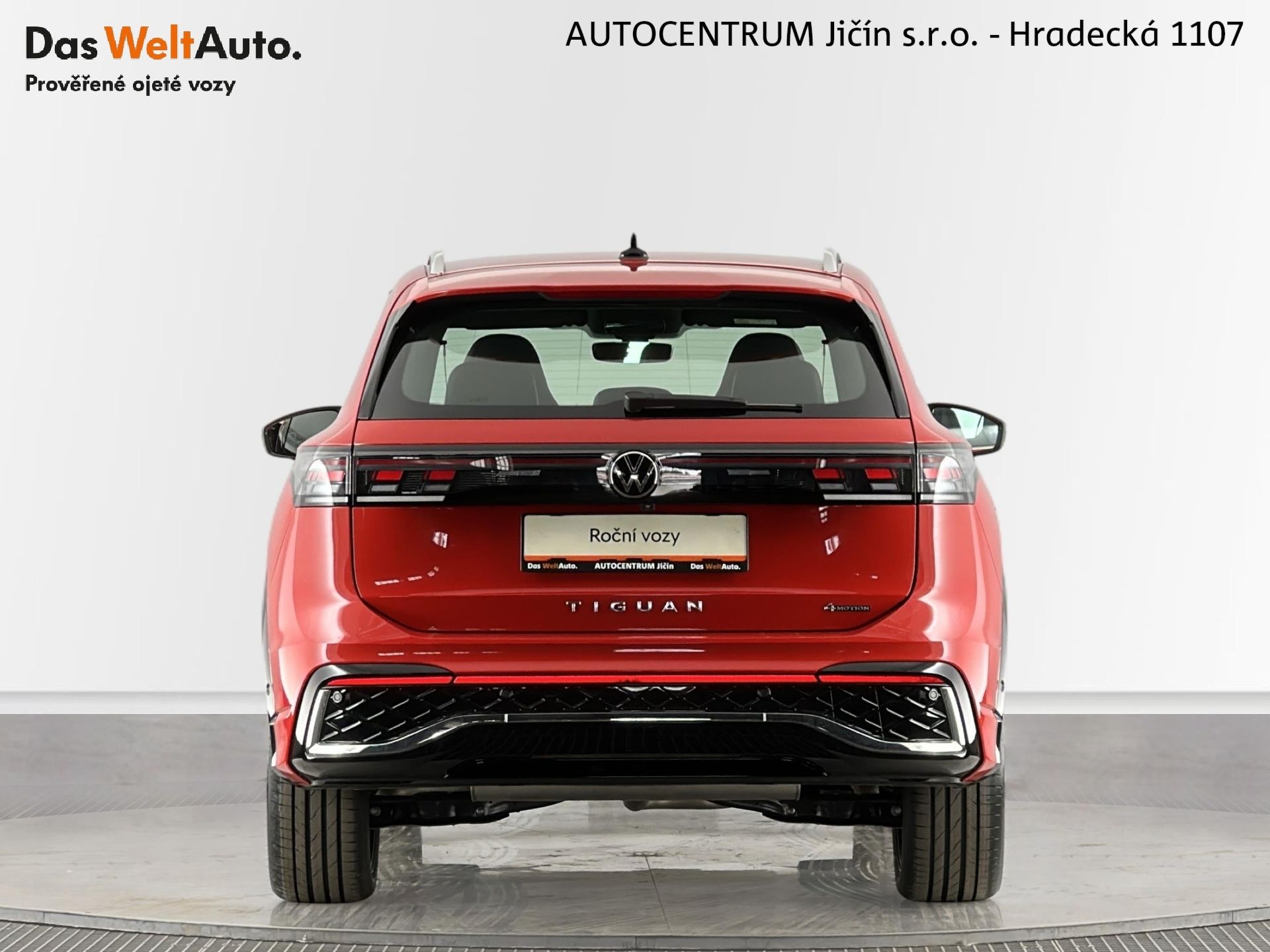 Volkswagen Tiguan, R-Line 2.0 TSI 195kW 4Motion D - fotka 6