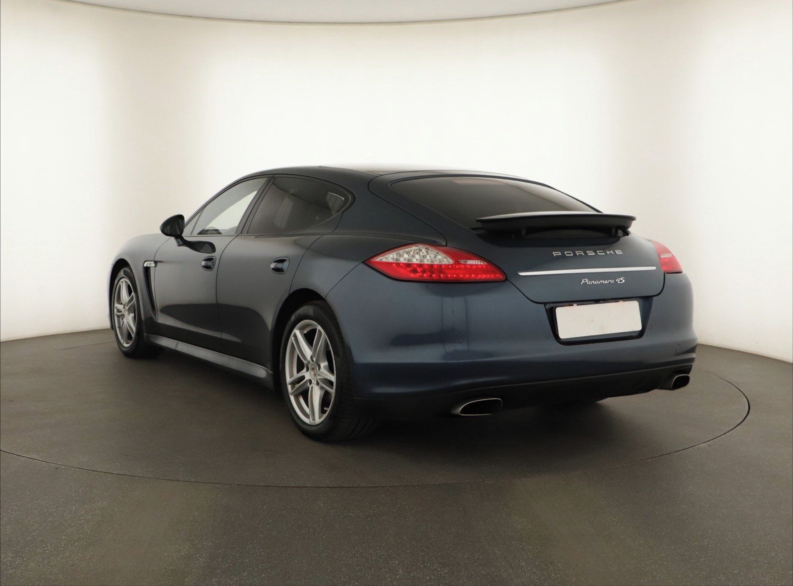 Porsche Panamera, V6, 4X4, Automat, Serv.kniha - fotka 3