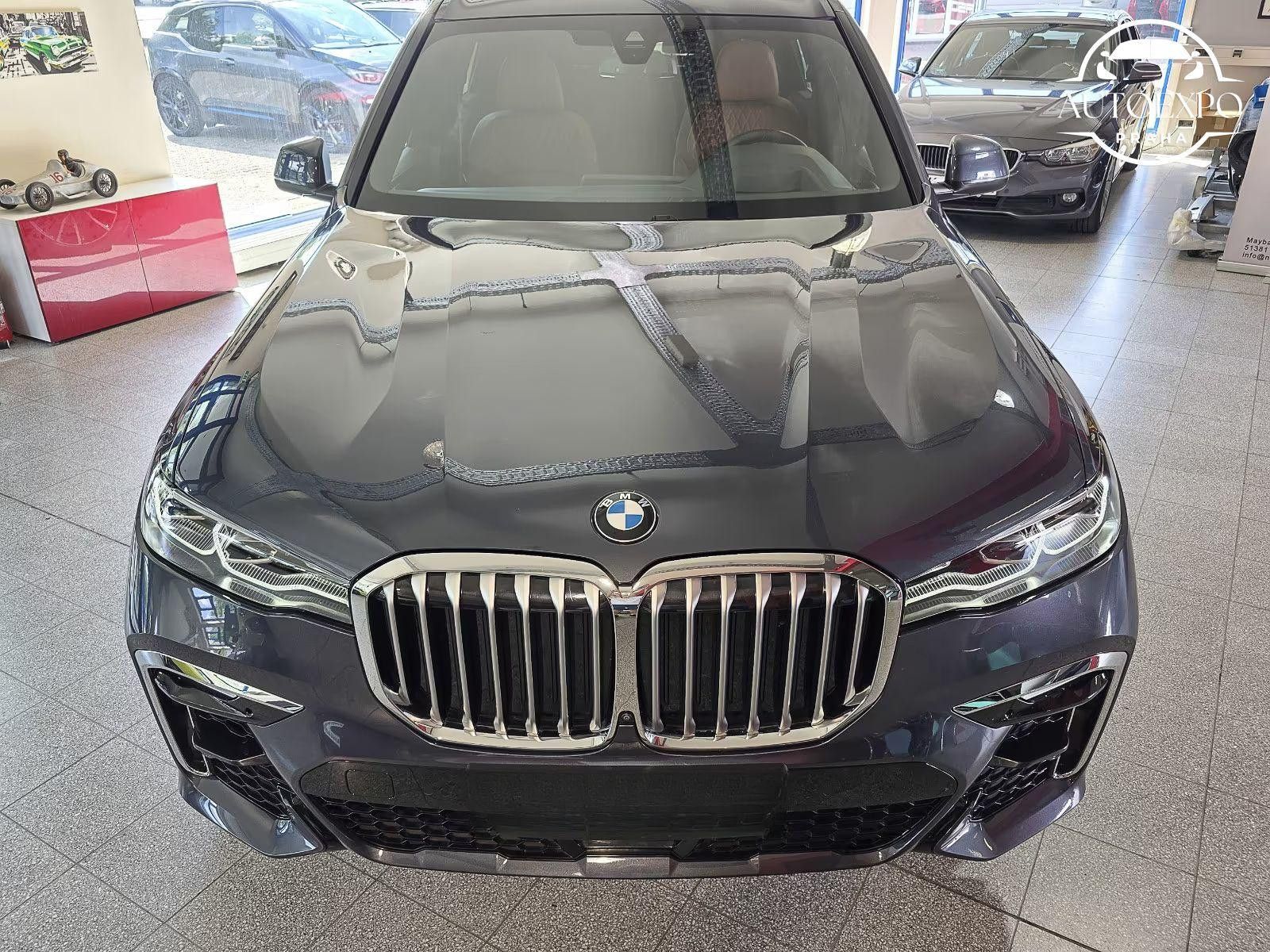 BMW X7, xDrive 40d M Sport* - fotka 5