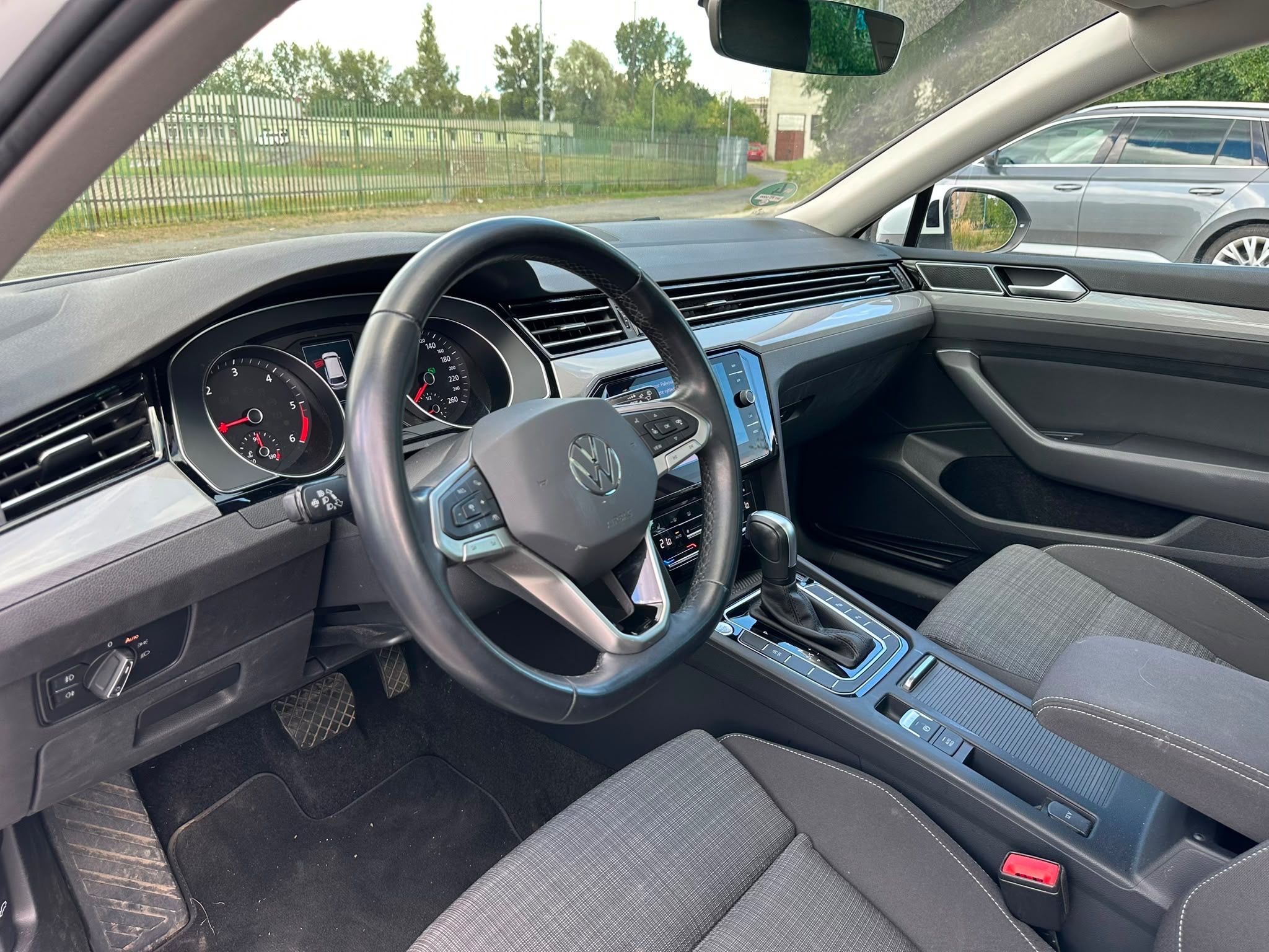 Volkswagen Passat, Volkswagen Passat kombi 2.0TDI - fotka 5