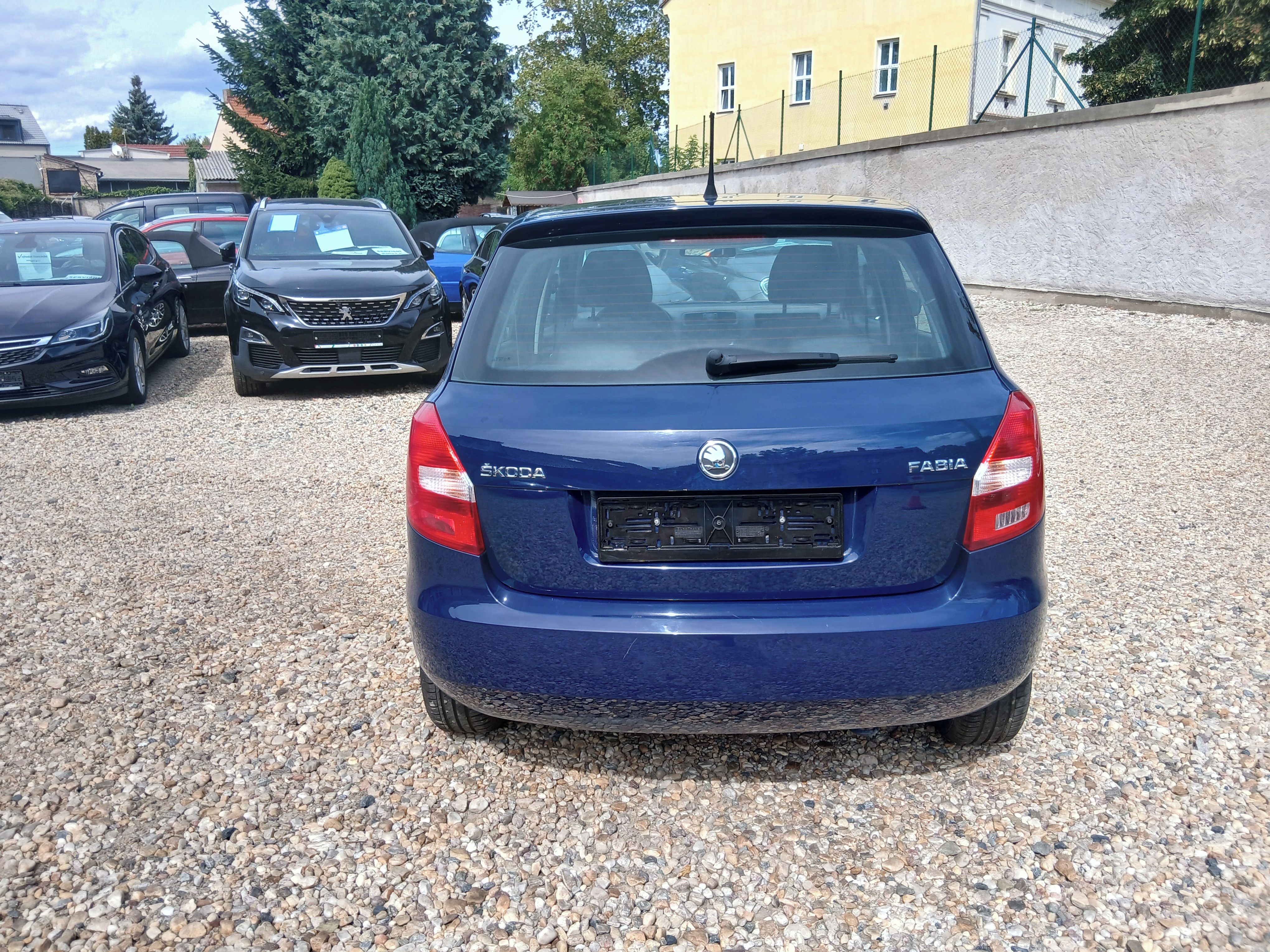 Škoda Fabia, 1.4i 16V 63KW S.Kniha, Klima - fotka 6