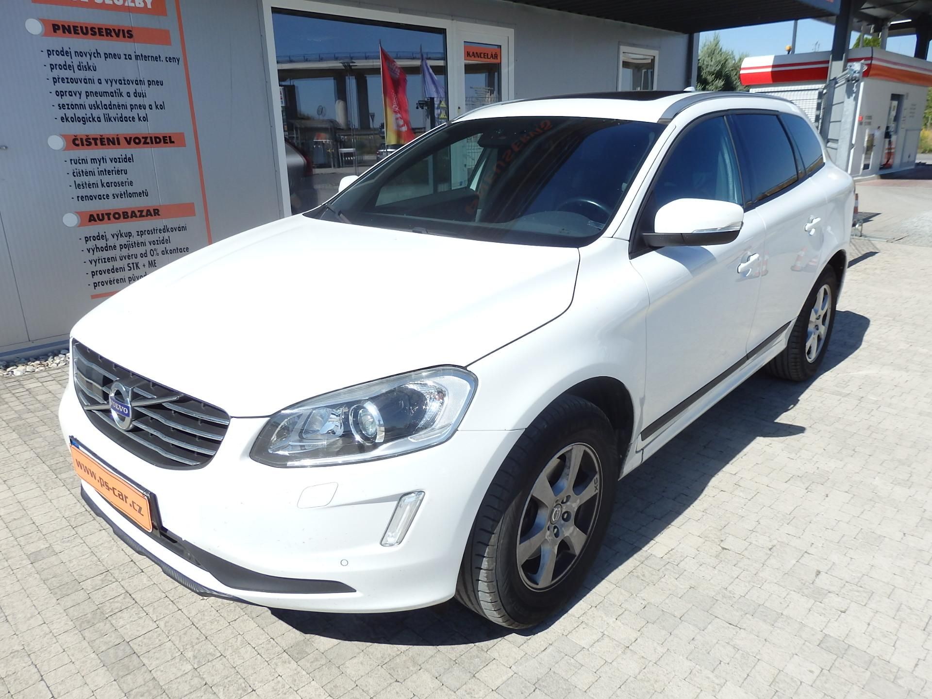 Volvo XC60, 2.4 D 158 kW AWD NAVI, ZÁVĚS - fotka 2