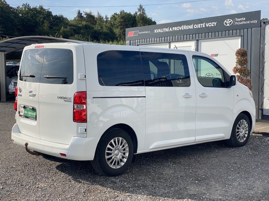 Toyota Proace Verso, 2.0D, ČR, Shuttle L1, tažné - fotka 6