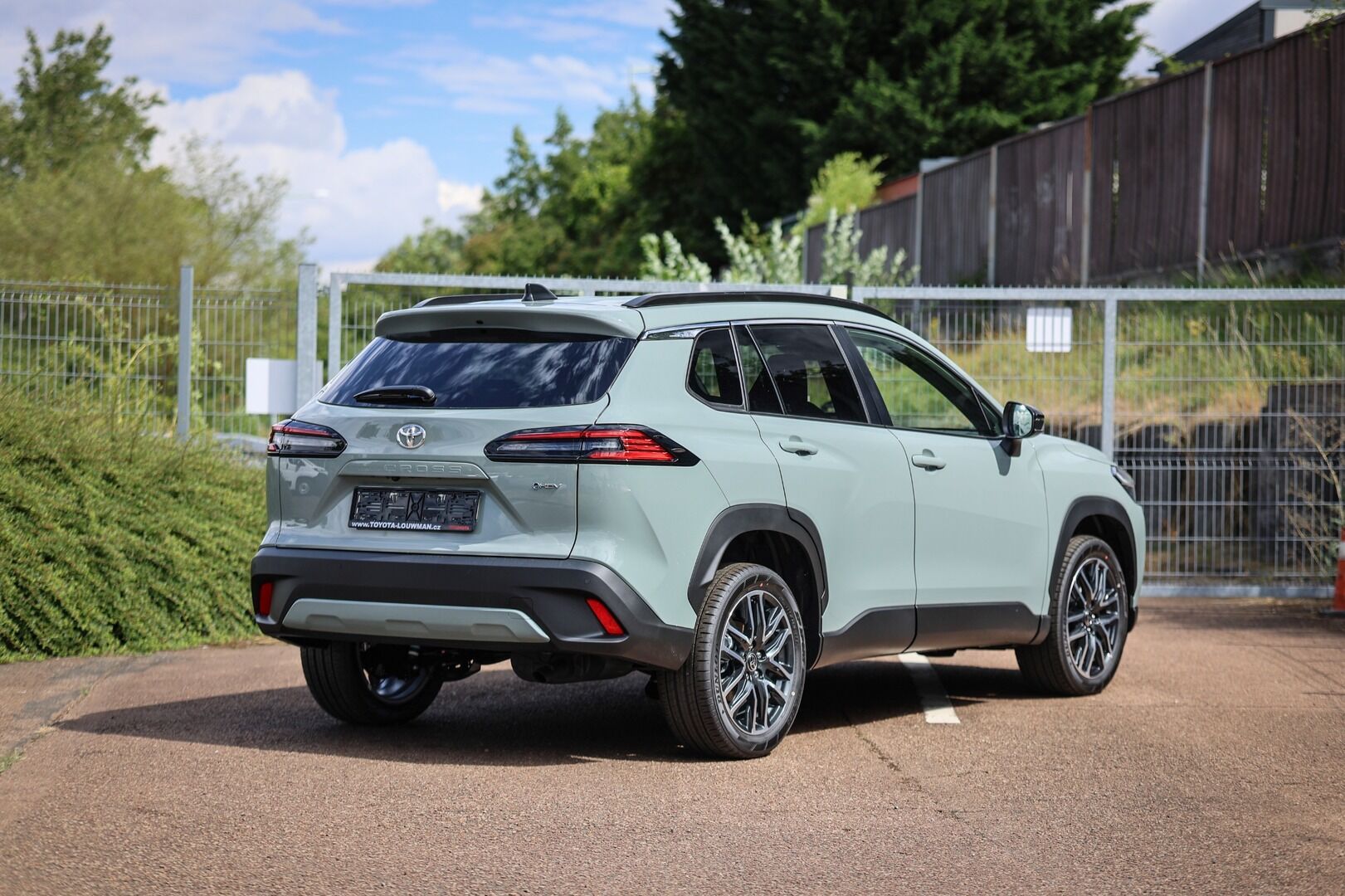 Toyota Corolla Cross, 1.8.Hybrid Comfort Business - fotka 5