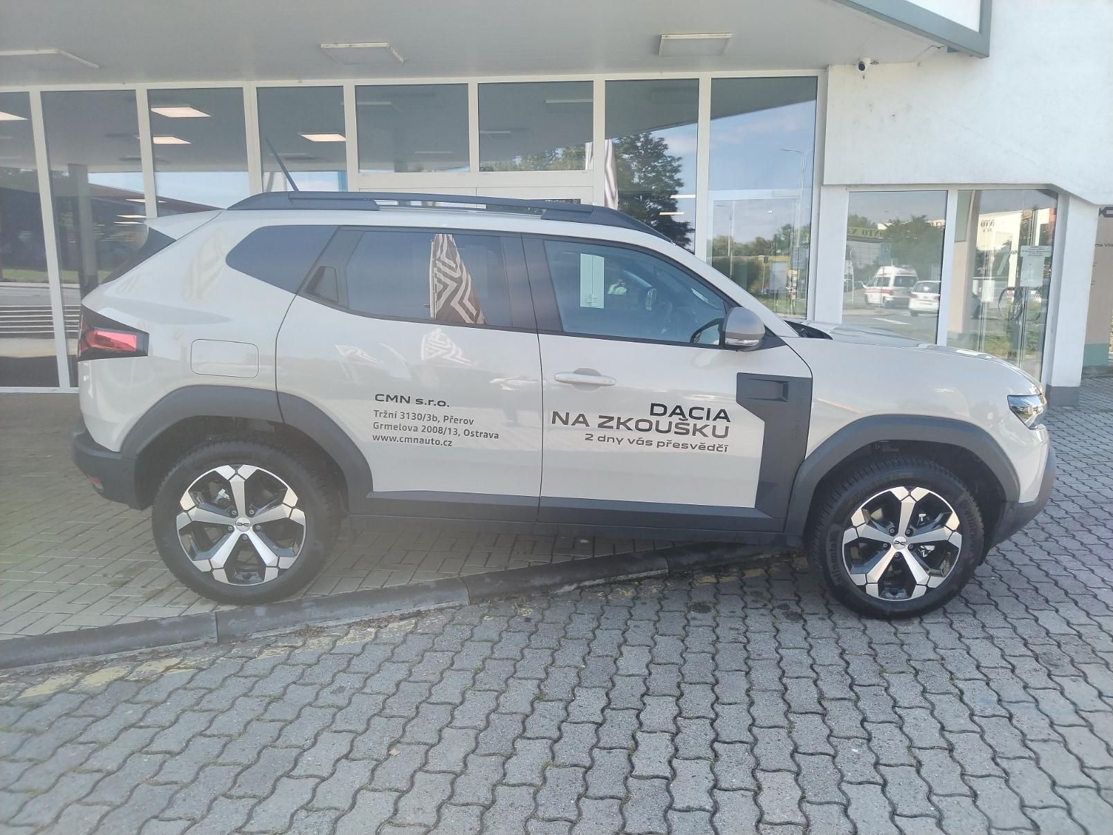 Dacia Duster, JOURNEY hybrid-G 150 4x4 - fotka 2
