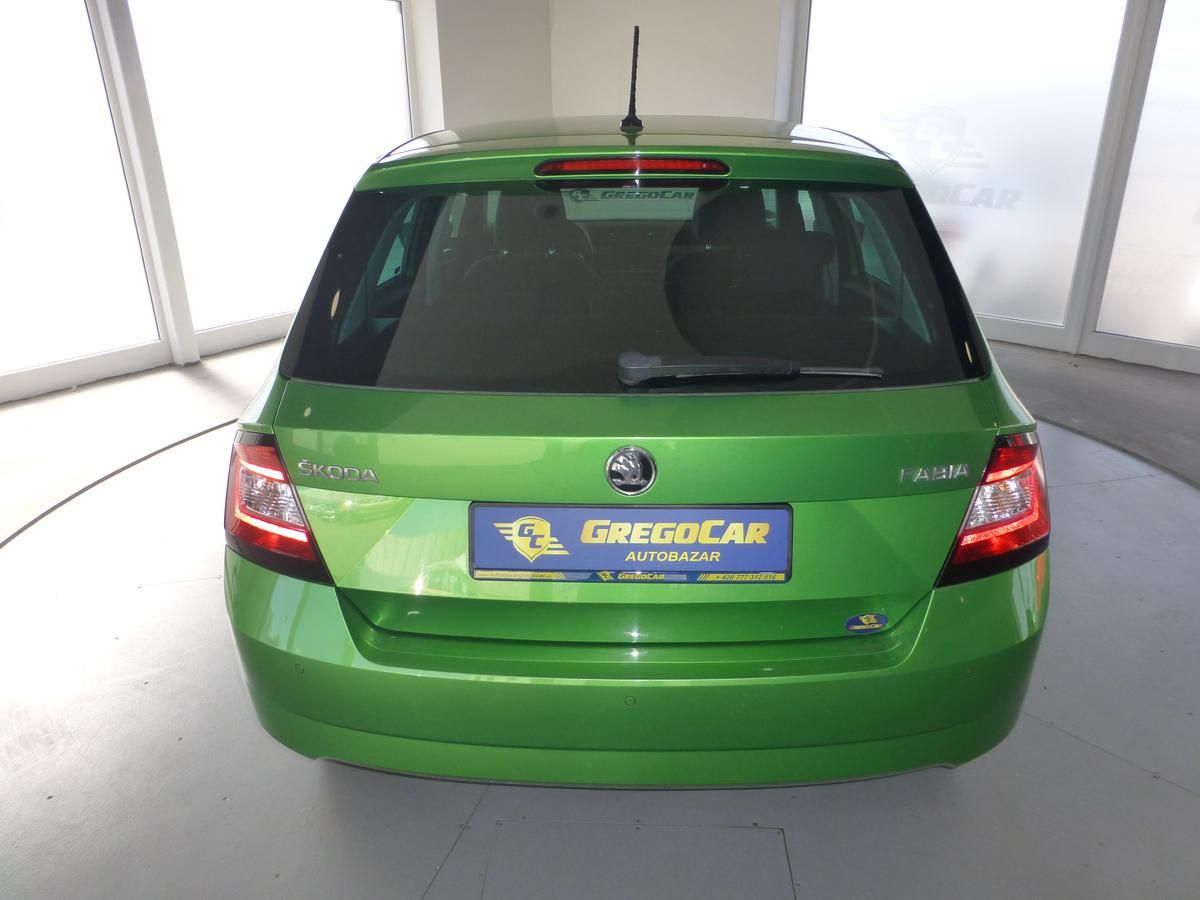 Škoda Fabia, 1,2i-66KW*KLIMA**VYHŘ.SEDADLA* - fotka 6