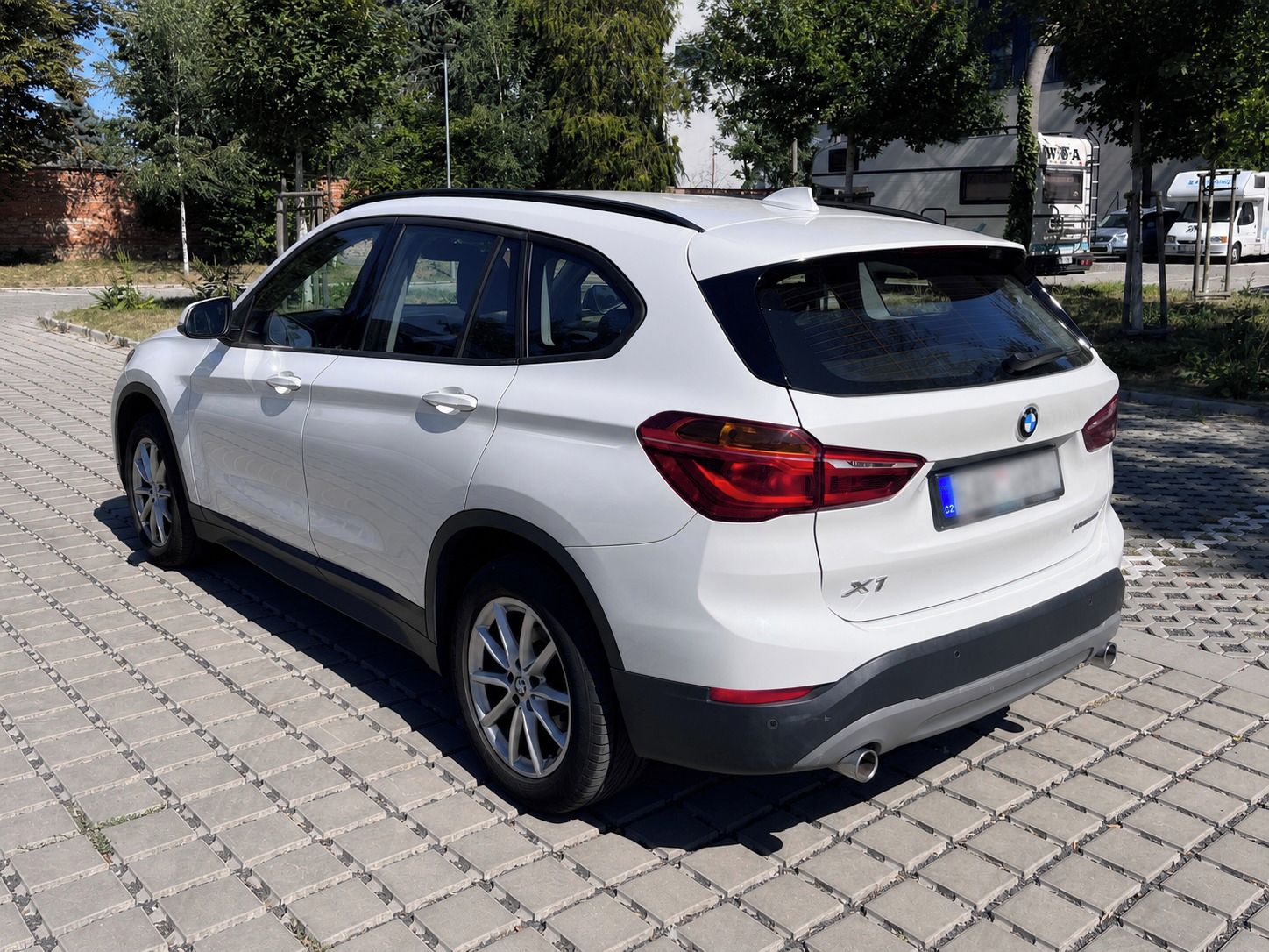 BMW X1, xDrive18d, velmi dobrý stav - fotka 6