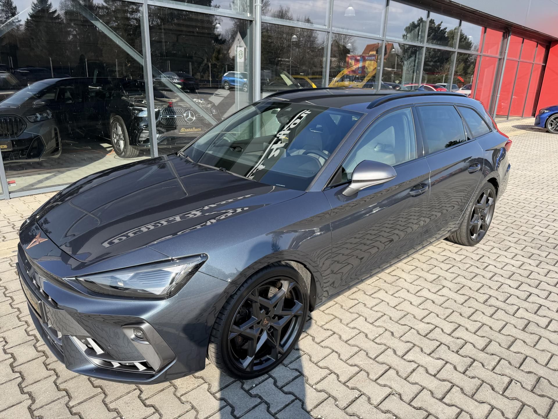 Cupra Leon, VZ 2.0TSI 245kW 4X4 SP DSG TOP - fotka 2