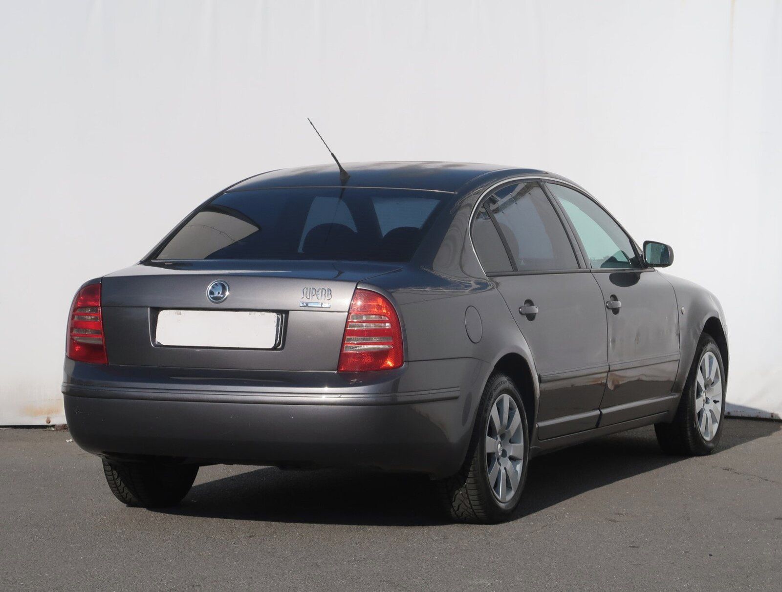 Škoda Superb, 1.9 TDI, Comfort - fotka 5