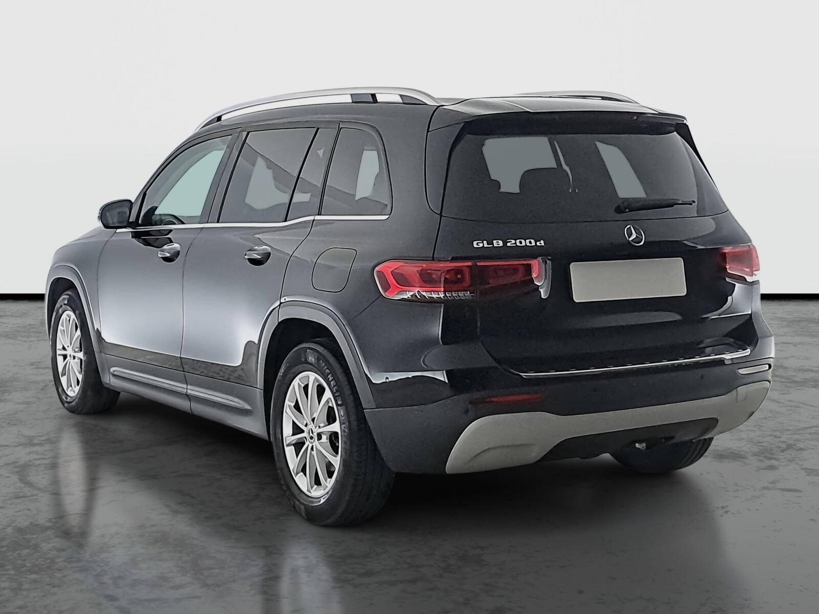 Mercedes-Benz GLB, GLB 200 d, Automat, Kůže - fotka 4