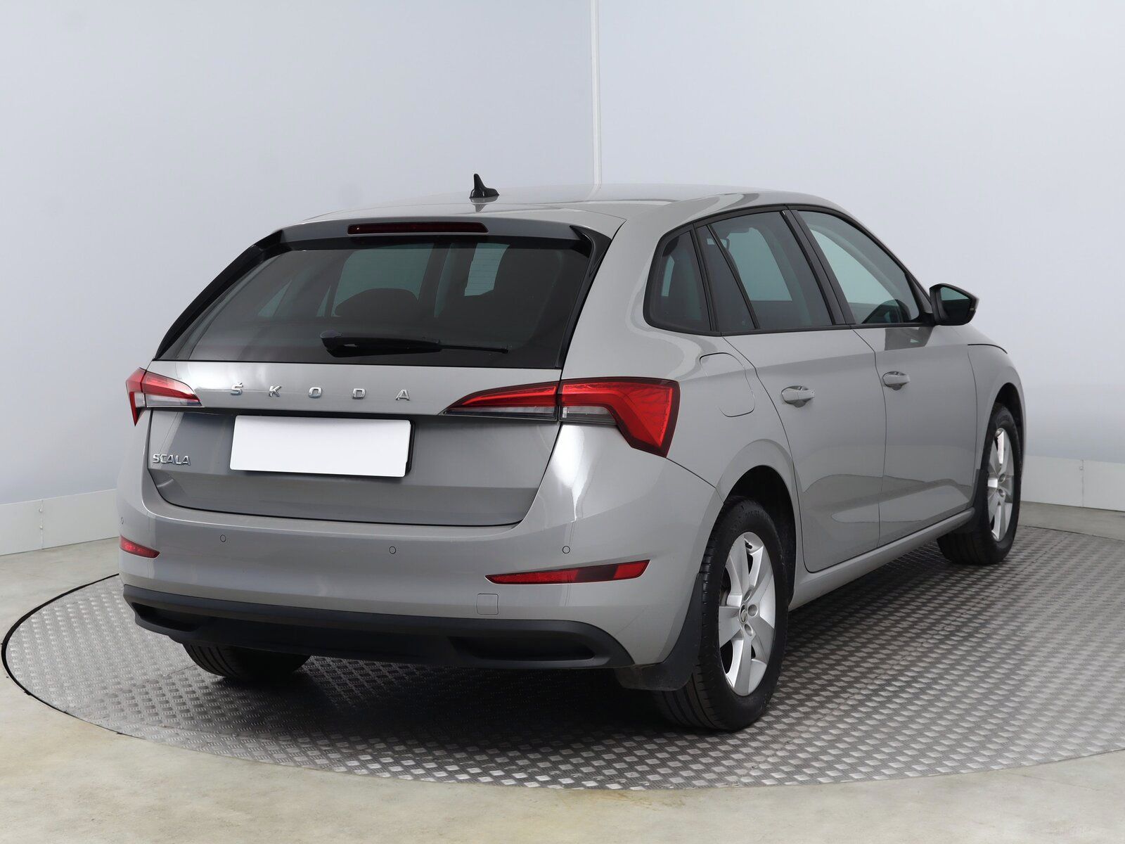 Škoda Scala, 1.5 TSI, Ambition, ČR,1.maj - fotka 5