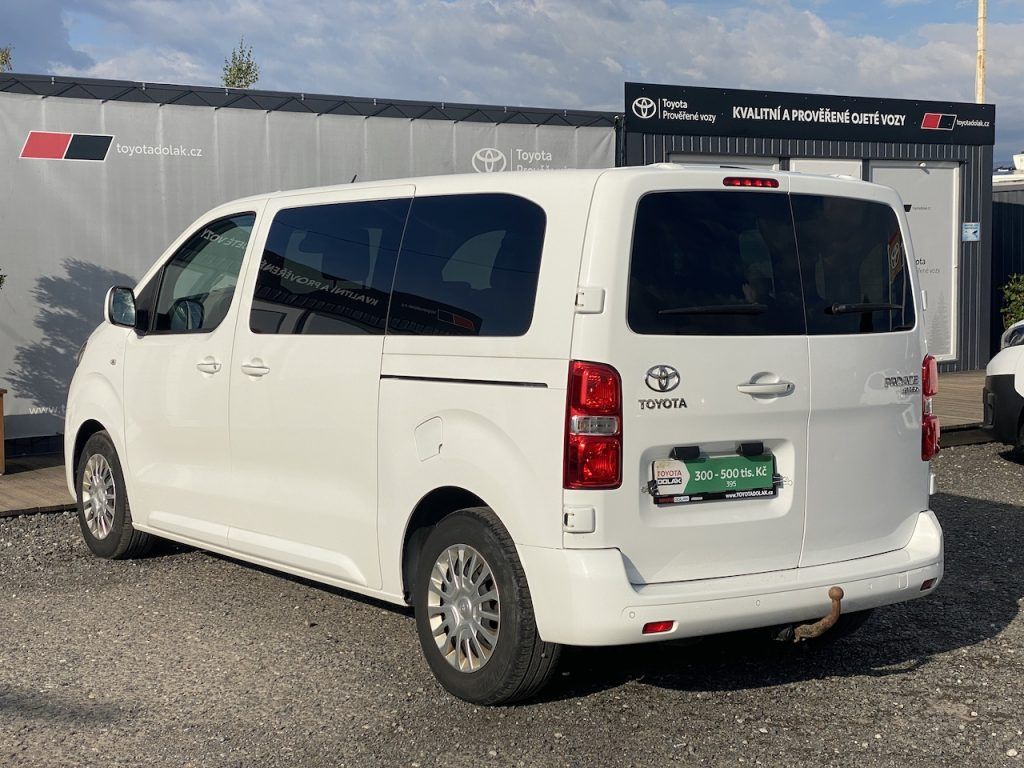 Toyota Proace Verso, 2.0D, ČR, Shuttle L1, tažné - fotka 4