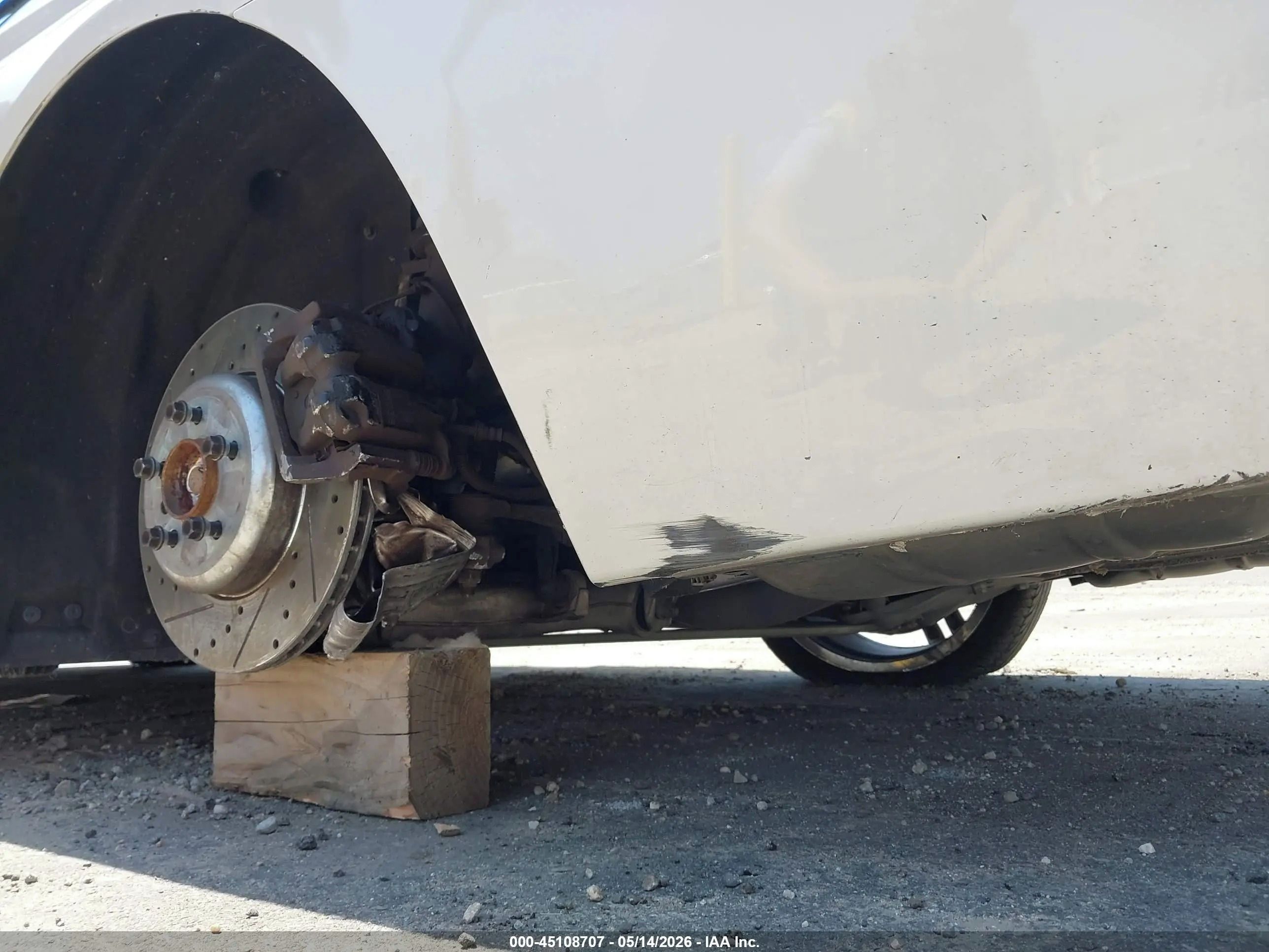 BMW Řada 6, Auto na cestě - fotka 6