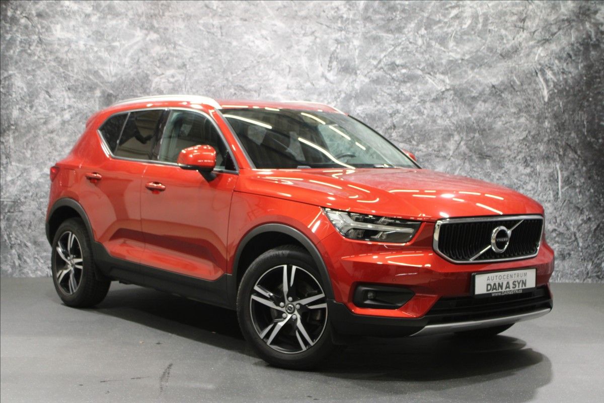 Volvo XC40, 2,0 T5 182KW AWD ZÁNOVNÍ - fotka 2