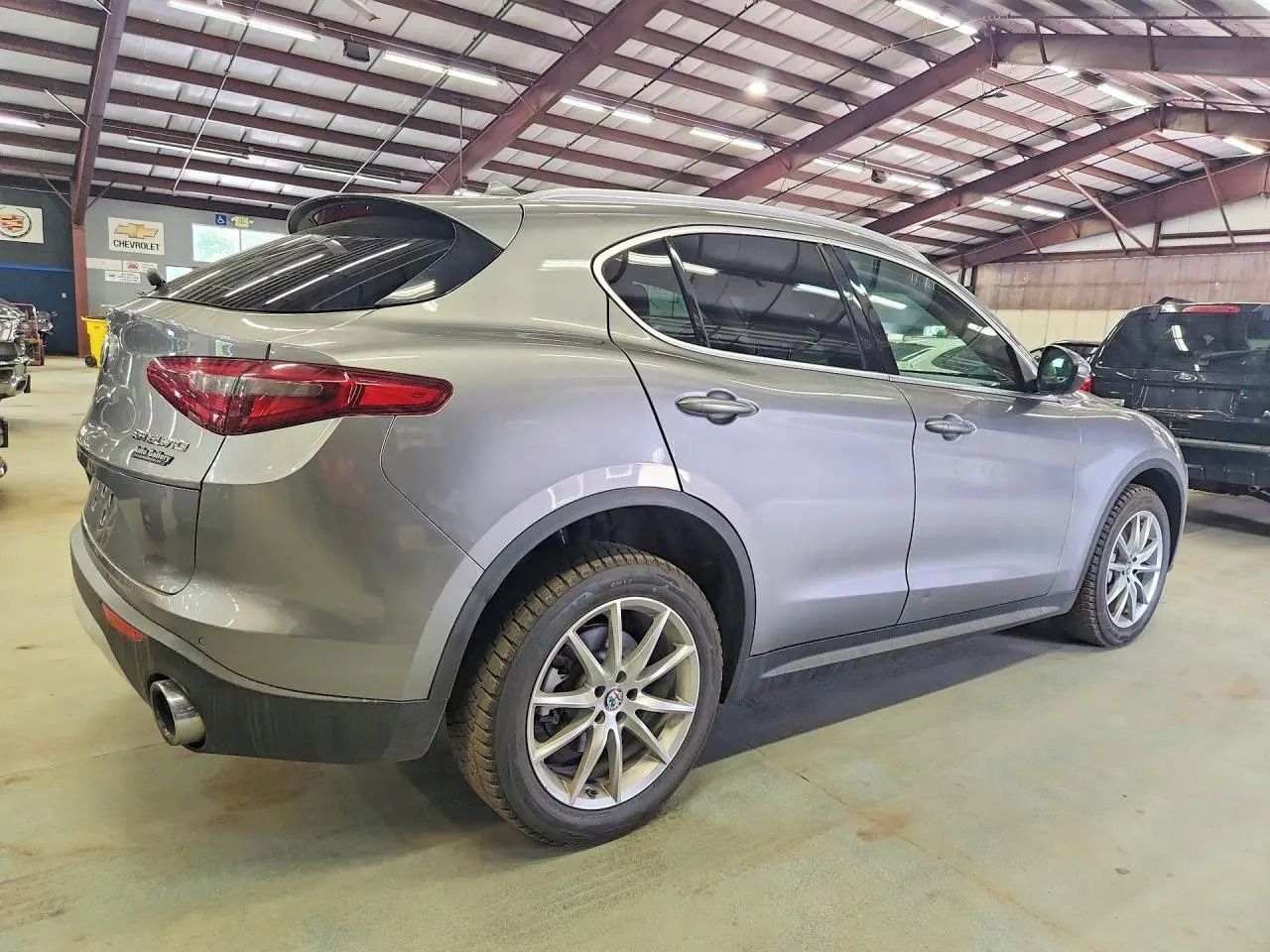 Alfa Romeo Stelvio, Auto na cestě - fotka 4