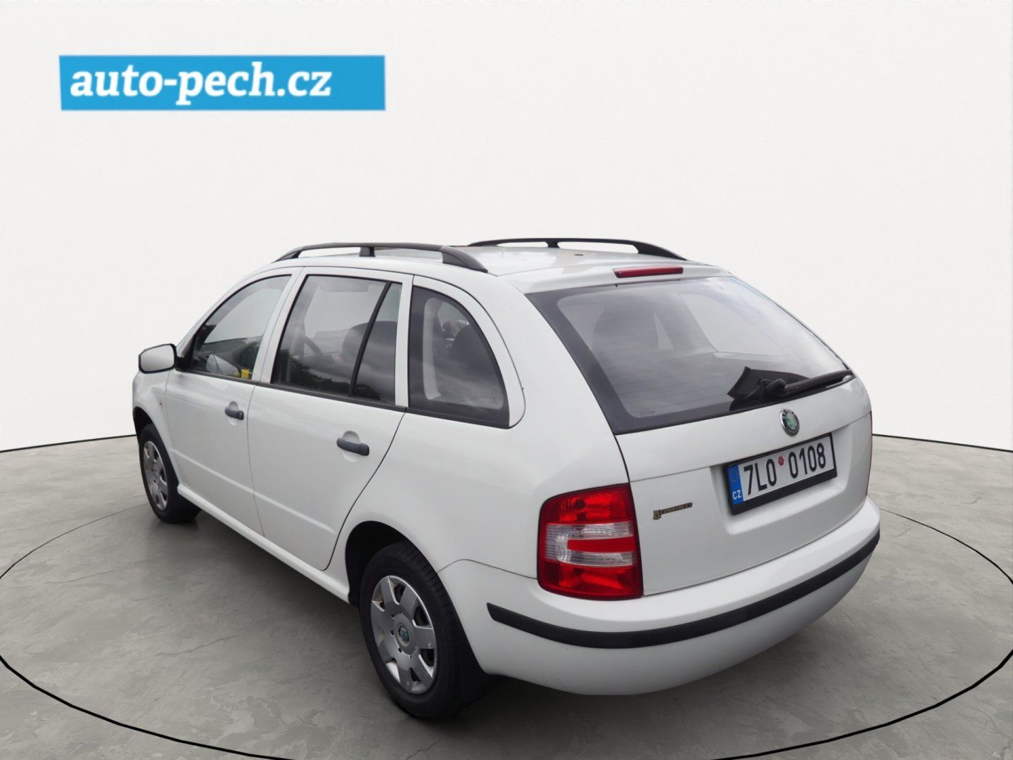 Škoda Fabia, 1.4i, 1. Maj ČR - fotka 2