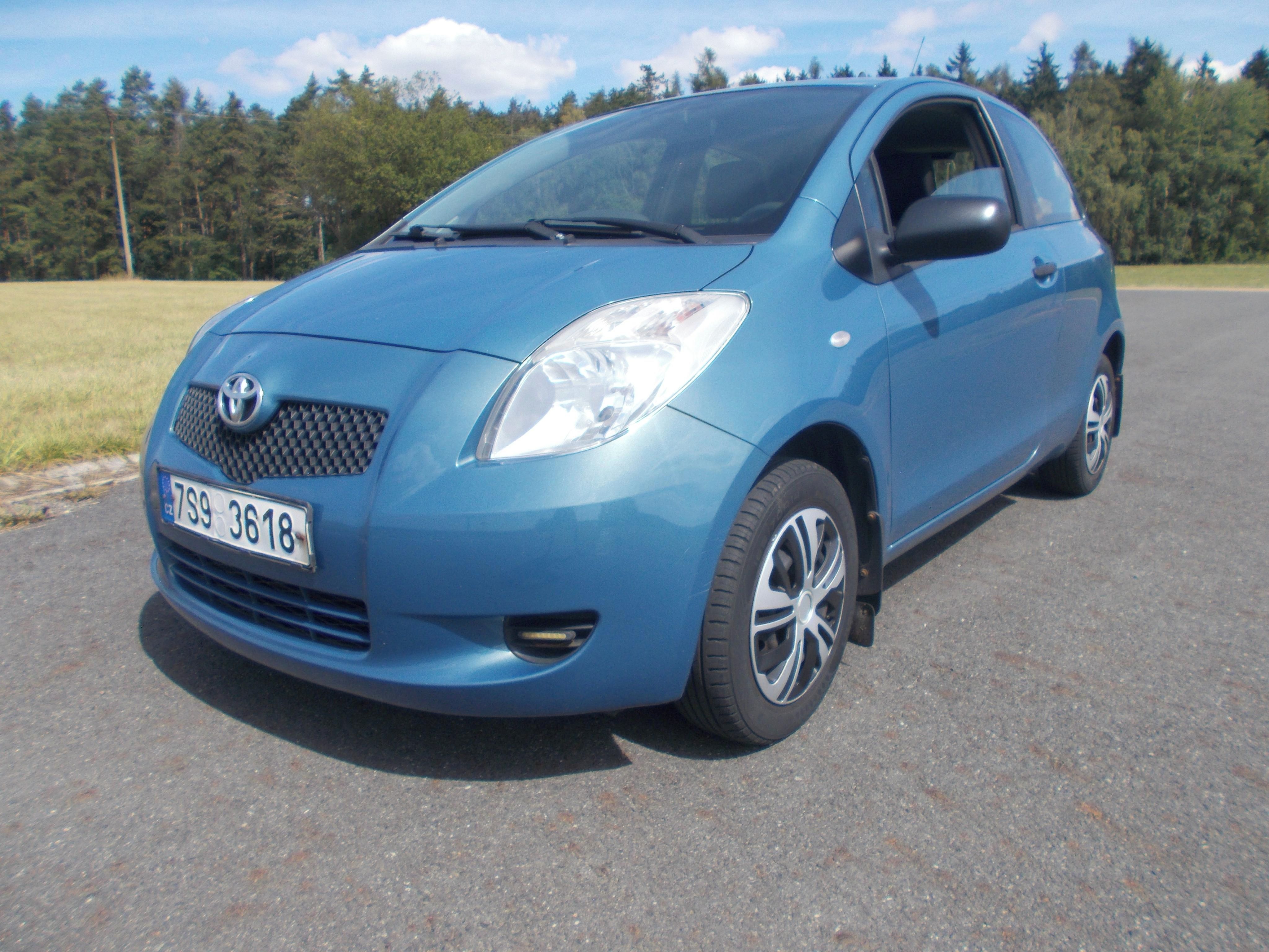 Toyota Yaris, 1,0 perf. stav,nízká spotřeba