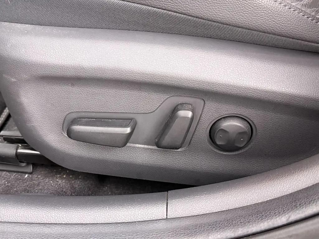 Hyundai Ioniq, 100kW 38kWh Premium Tepelko TZ - fotka 4