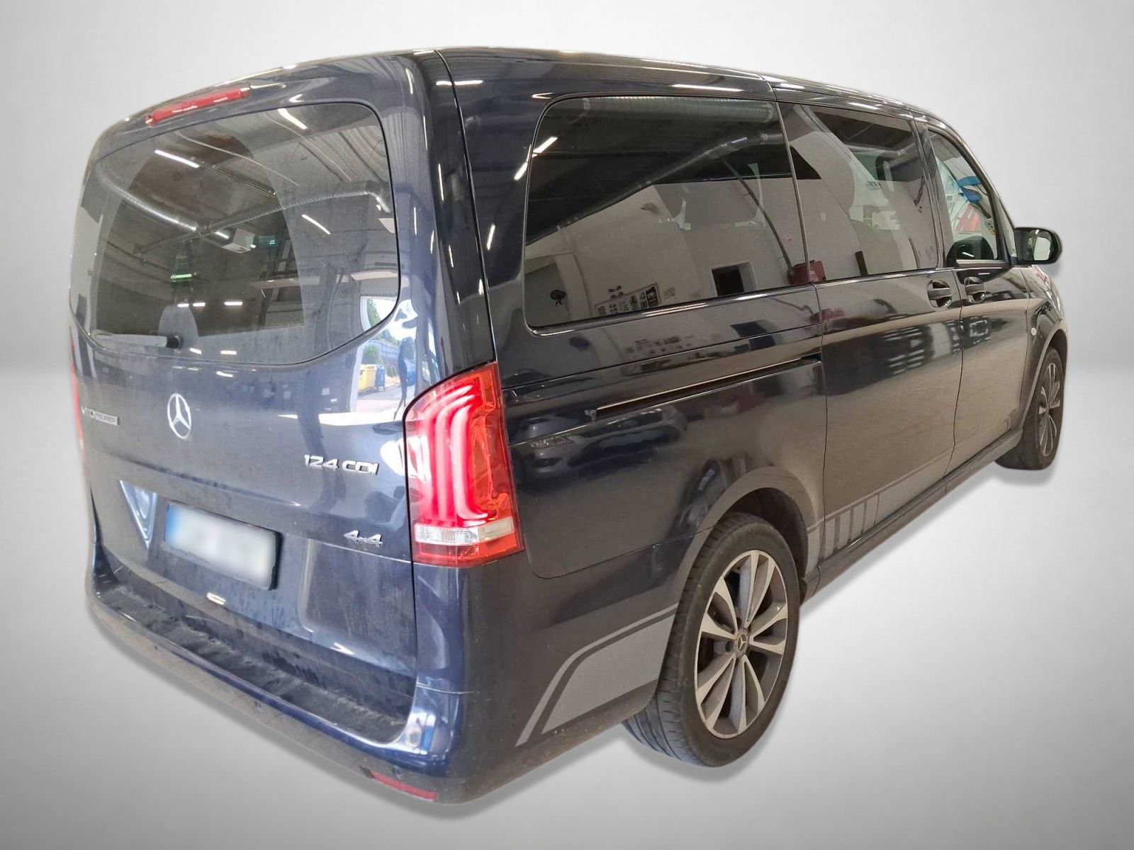 Mercedes-Benz Vito, 124 CDI 4x4, Bus, 8Míst, Klima - fotka 2