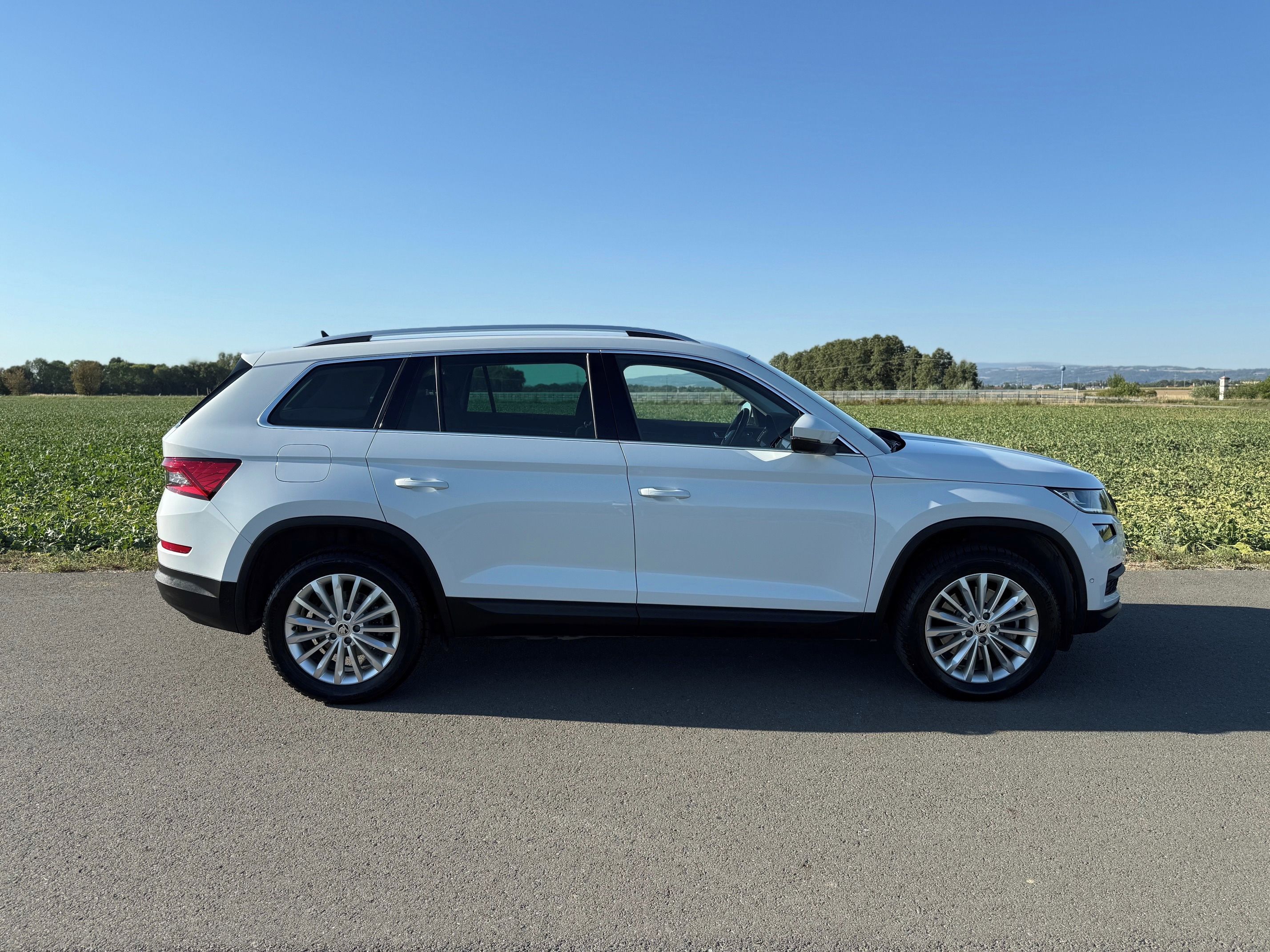 Škoda Kodiaq, 2.0TSI 140kW 4x4 DSG WEBASTO - fotka 6