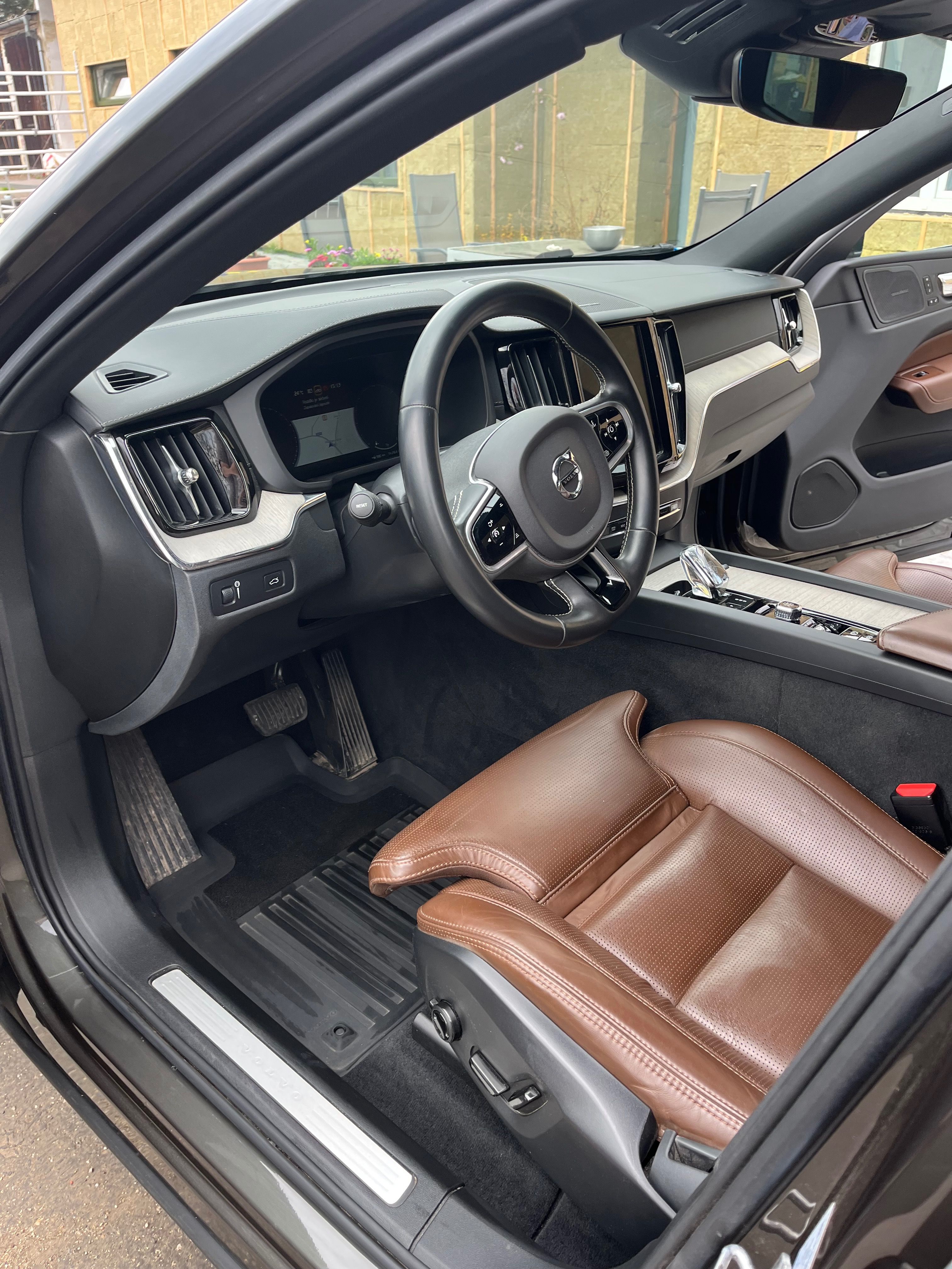 Volvo XC60, Inscription , B4 , mild hybrid - fotka 3