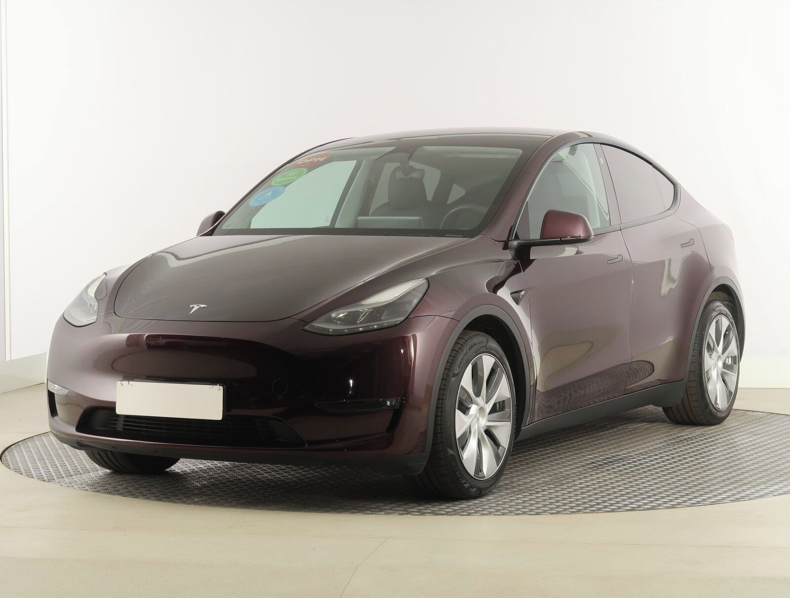 Tesla Model Y, Long Range AWD 79kWh, SoH 91% - fotka 2