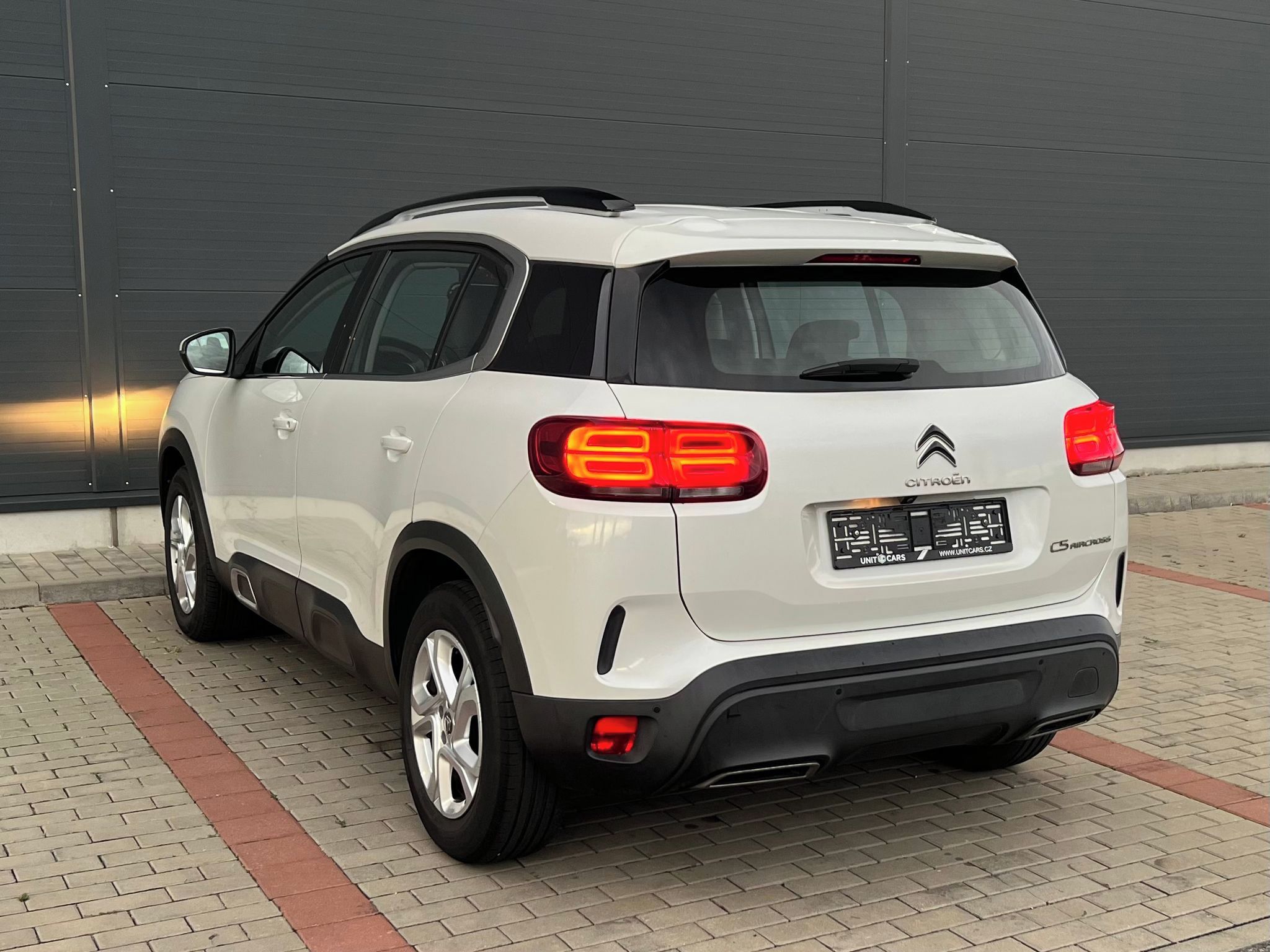 Citroën C5 Aircross, 1.2 PureTech 96kW SHINE - fotka 6