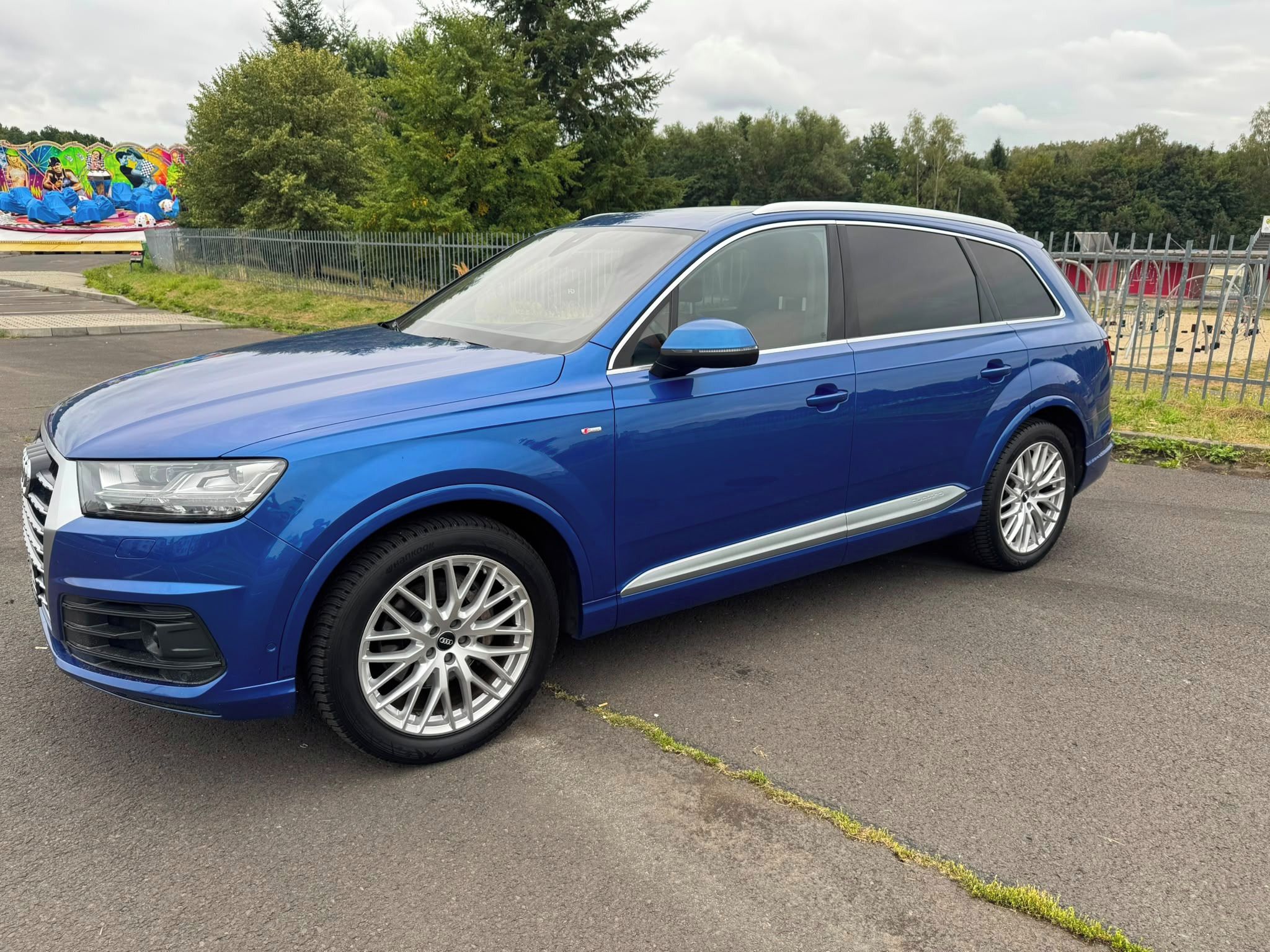 Audi Q7, 3.0 TDI S-line, Quattrro - fotka 3