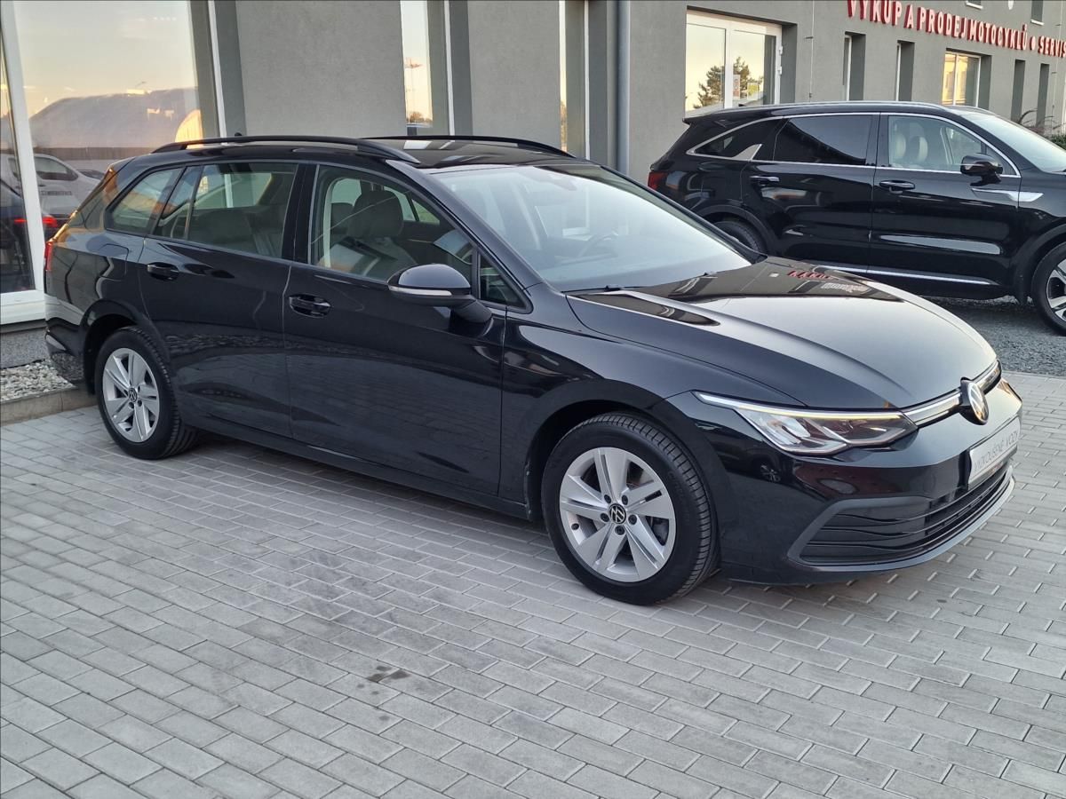 Volkswagen Golf, 2.0TDI 110kW Life,ČR,1.Maj. - fotka 2