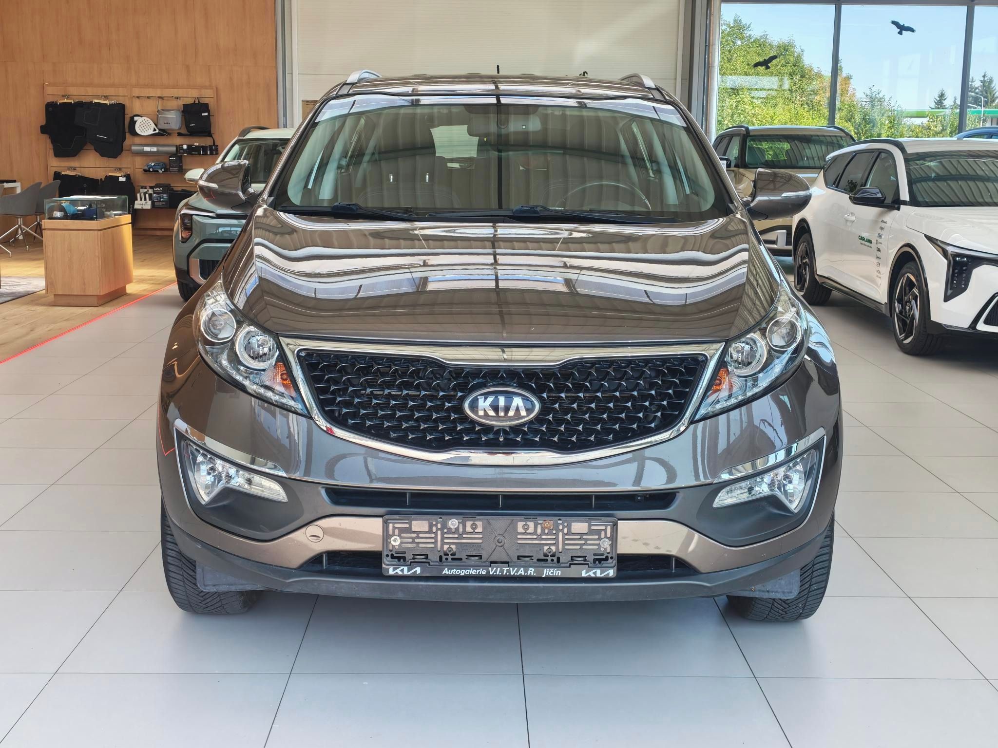 Kia Sportage, SL 1,6 GDi Exclusive 99kW - fotka 2