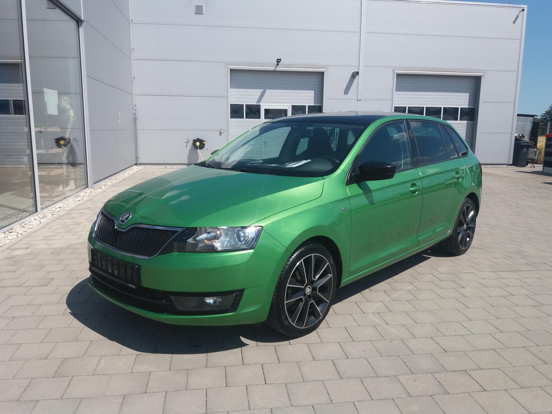 Škoda Rapid, 1.4TSi,DSG,XENONY,PANORAMA!!
