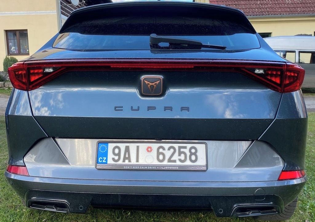 Cupra Formentor, 2.0 TDI 110kW DSG 4x4 - fotka 5