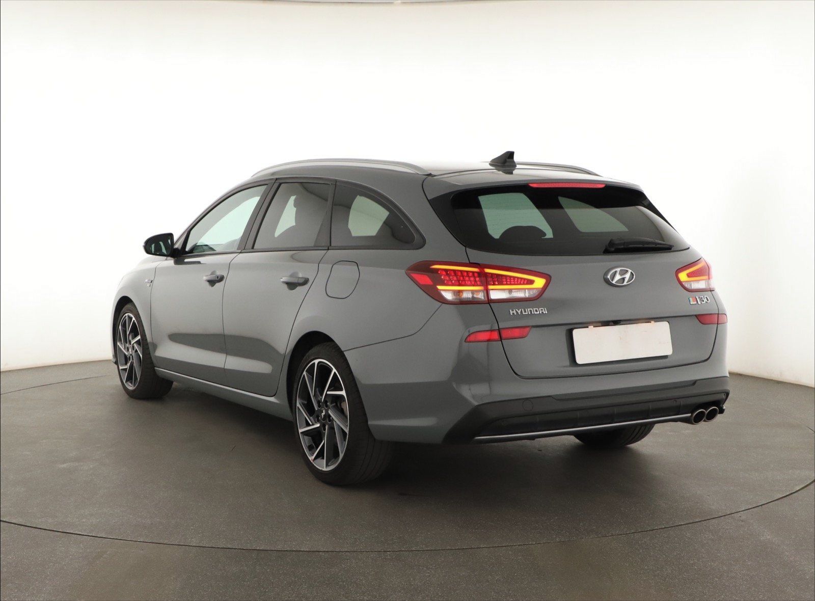 Hyundai i30, 1.5 T-GDI, N-Line, Automat, ČR - fotka 4