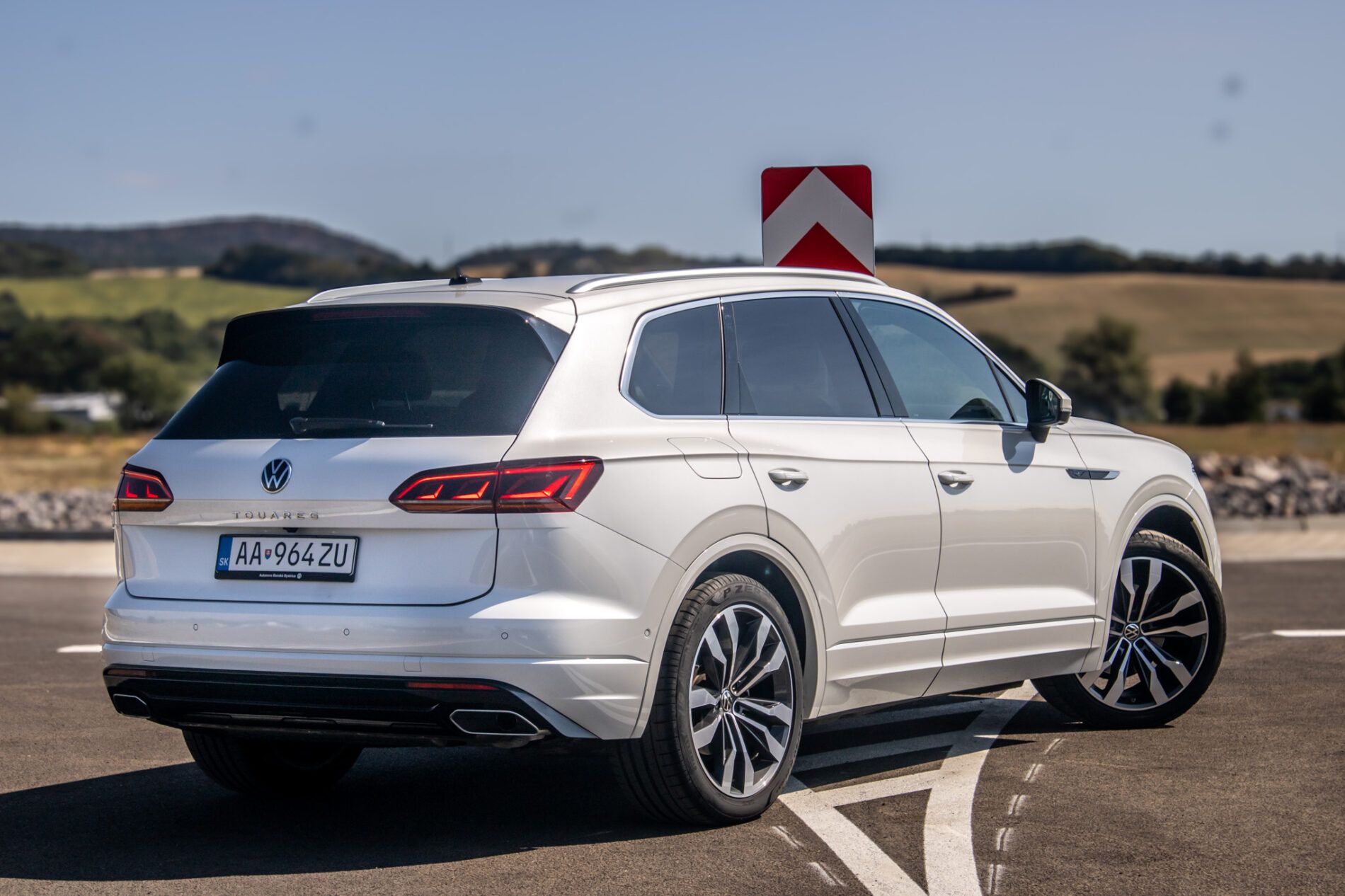 Volkswagen Touareg - fotka 5