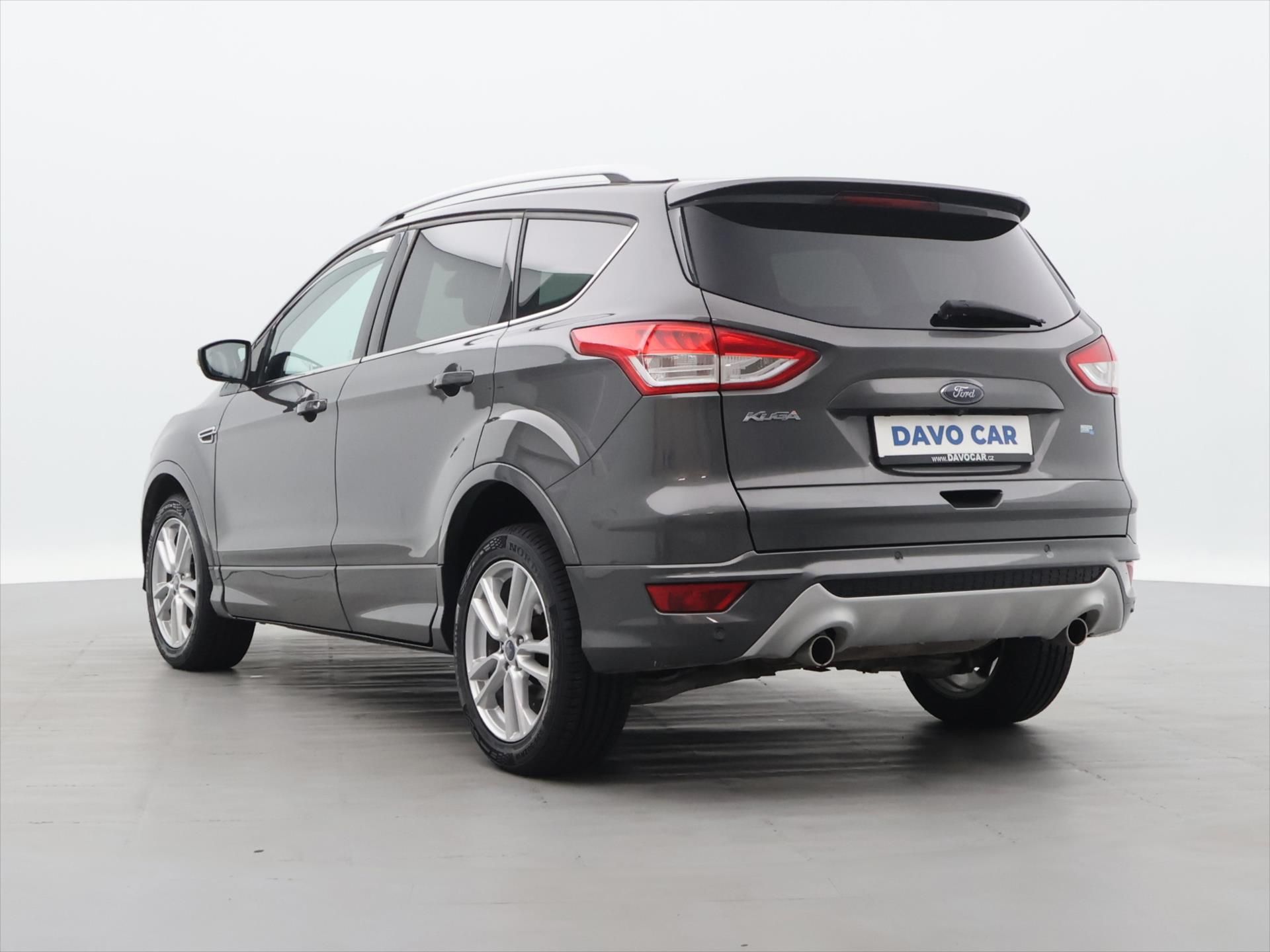 Ford Kuga, 2,0 TDCi 132kW 4x4 Titanium - fotka 5