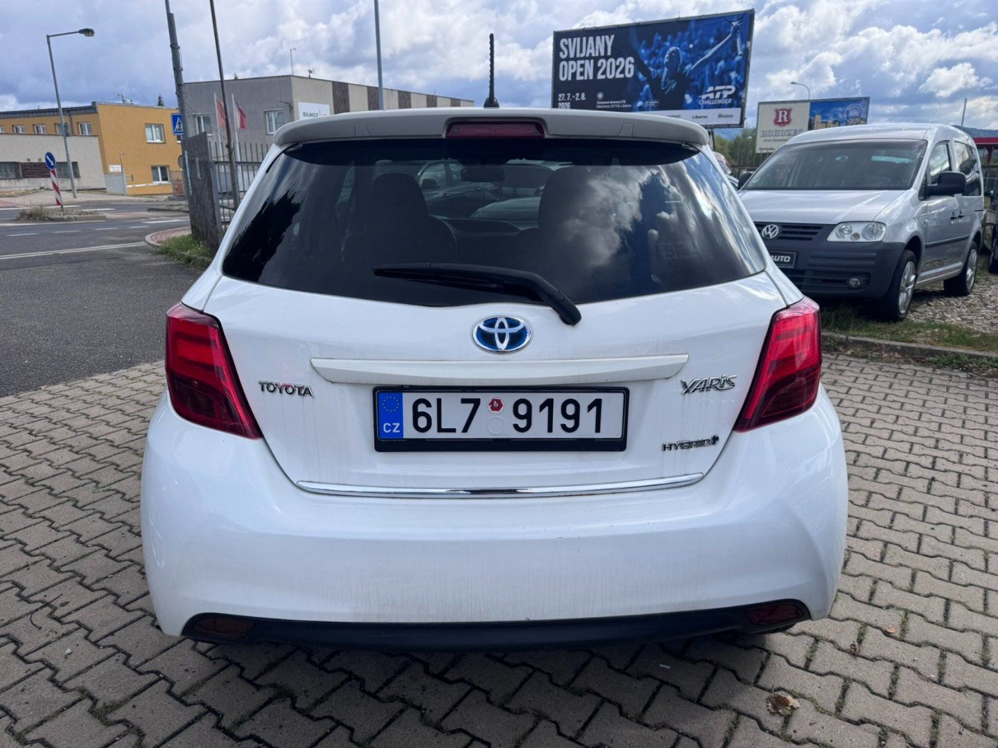 Toyota Yaris, HYBRID 1,5 54 KW STK AUTOMAT - fotka 4