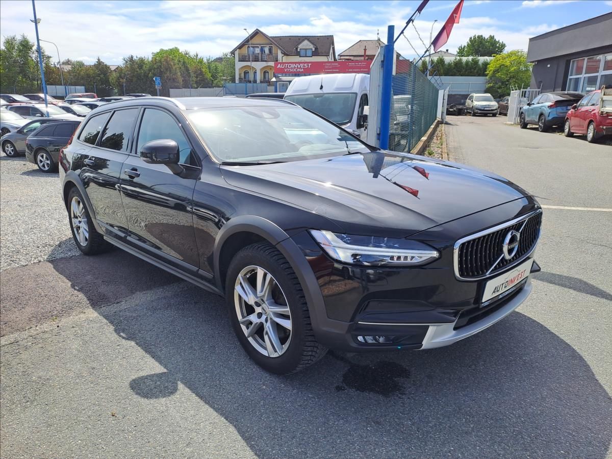 Volvo V90, 2,0 T5 KOUPENO CZ,1.MAJITEL - fotka 2