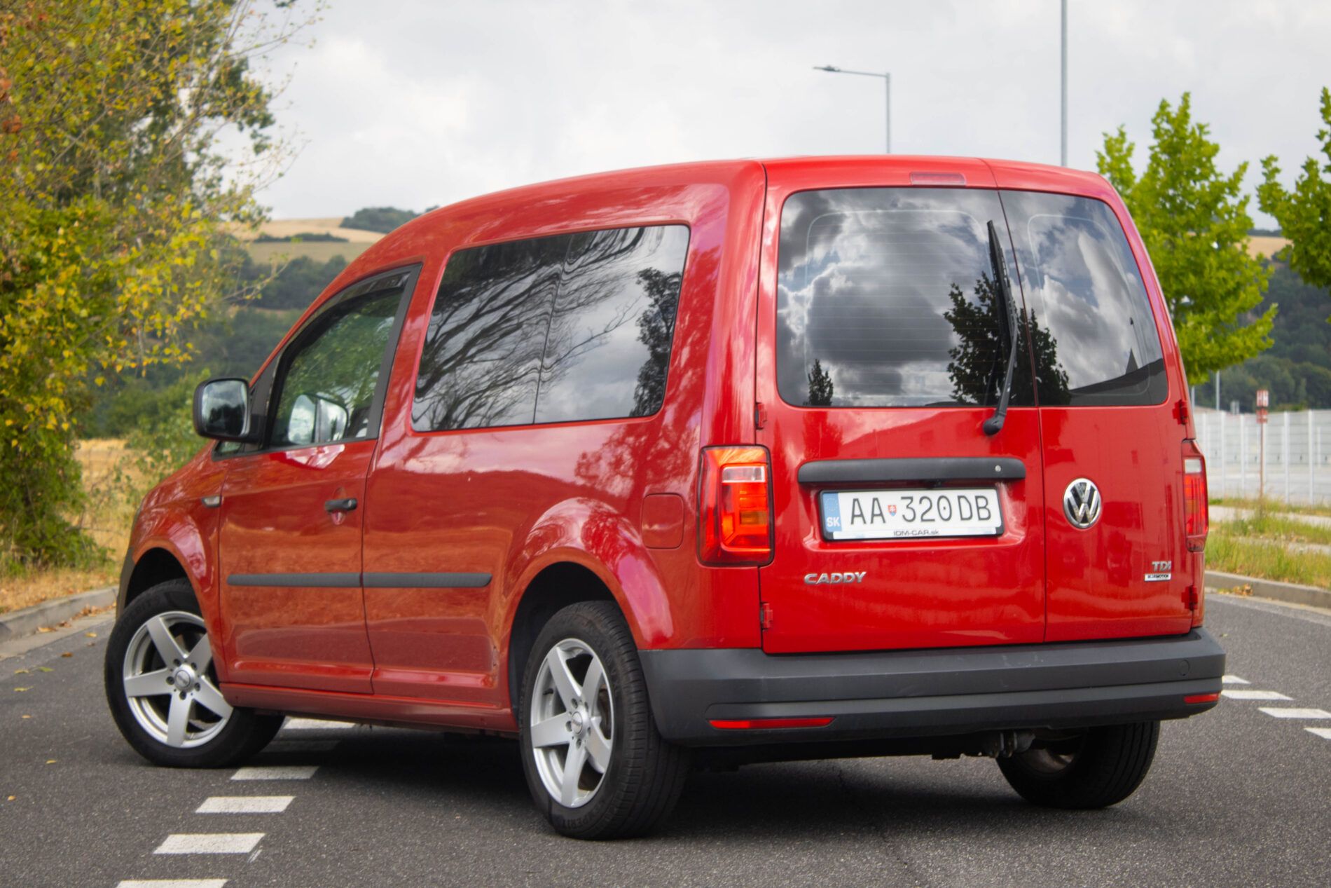 Volkswagen Caddy - fotka 4