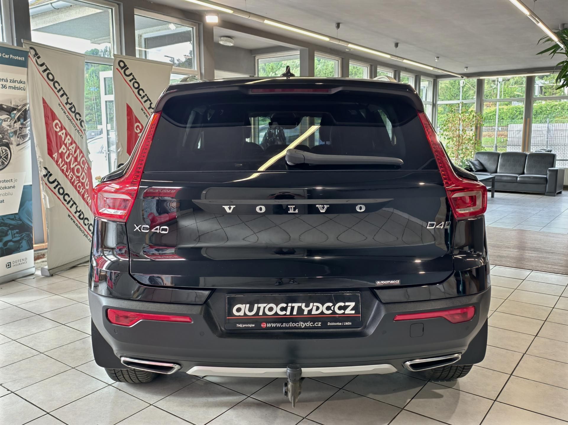 Volvo XC40, D4 140kW AWD, INSCRIPTION, DPH - fotka 6