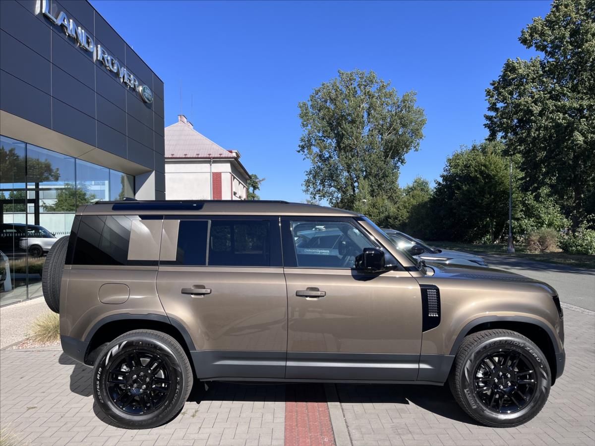 Land Rover Defender, 3,0 110 S D250 AWD - fotka 4