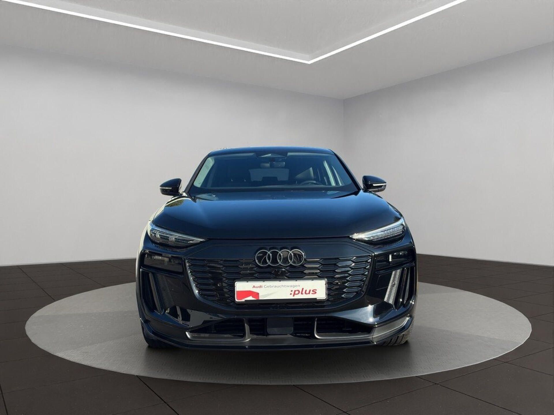 Audi Q6 e-tron, Sportback perf. S-Line HuD Pan - fotka 2