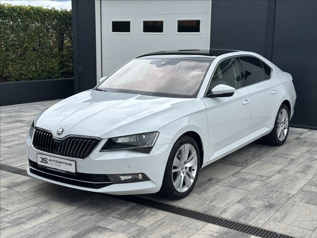 Škoda Superb, 1,4 TSI 150PS  Style Plus 4x4 - fotka 2