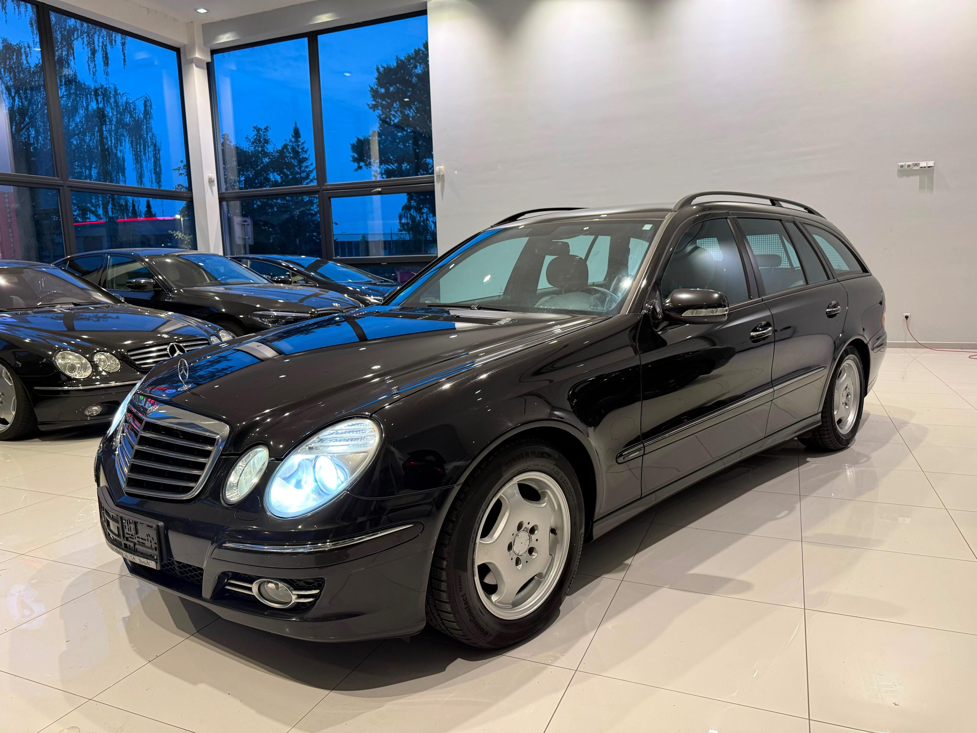 Mercedes-Benz Třídy E, T-Modell 3.0 CDI AUTOMAT SERV
