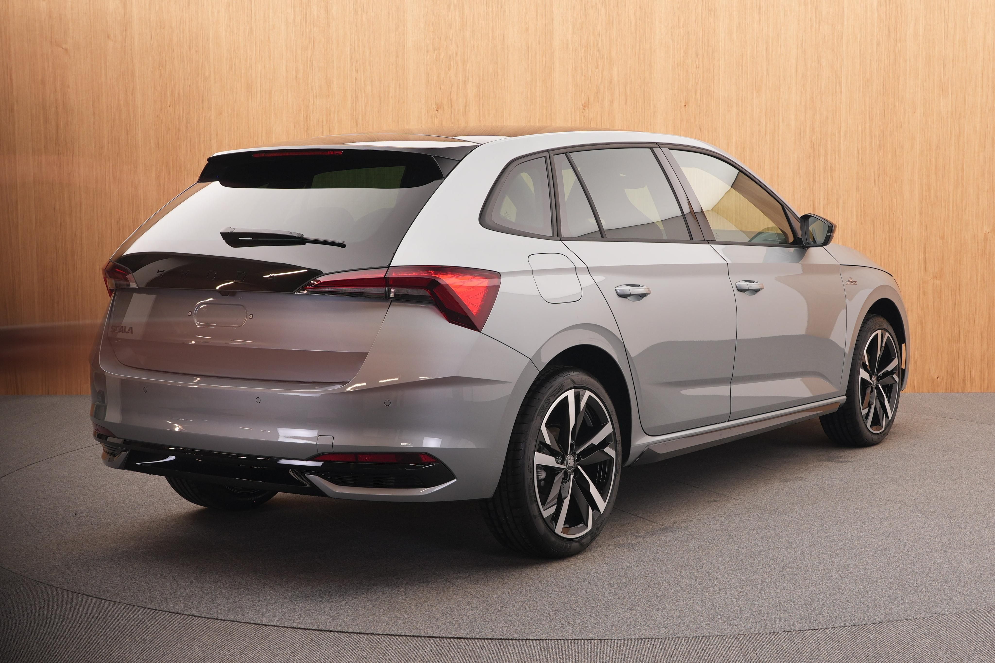 Škoda Scala, Monte Carlo 1.0 TSI DSG - fotka 4
