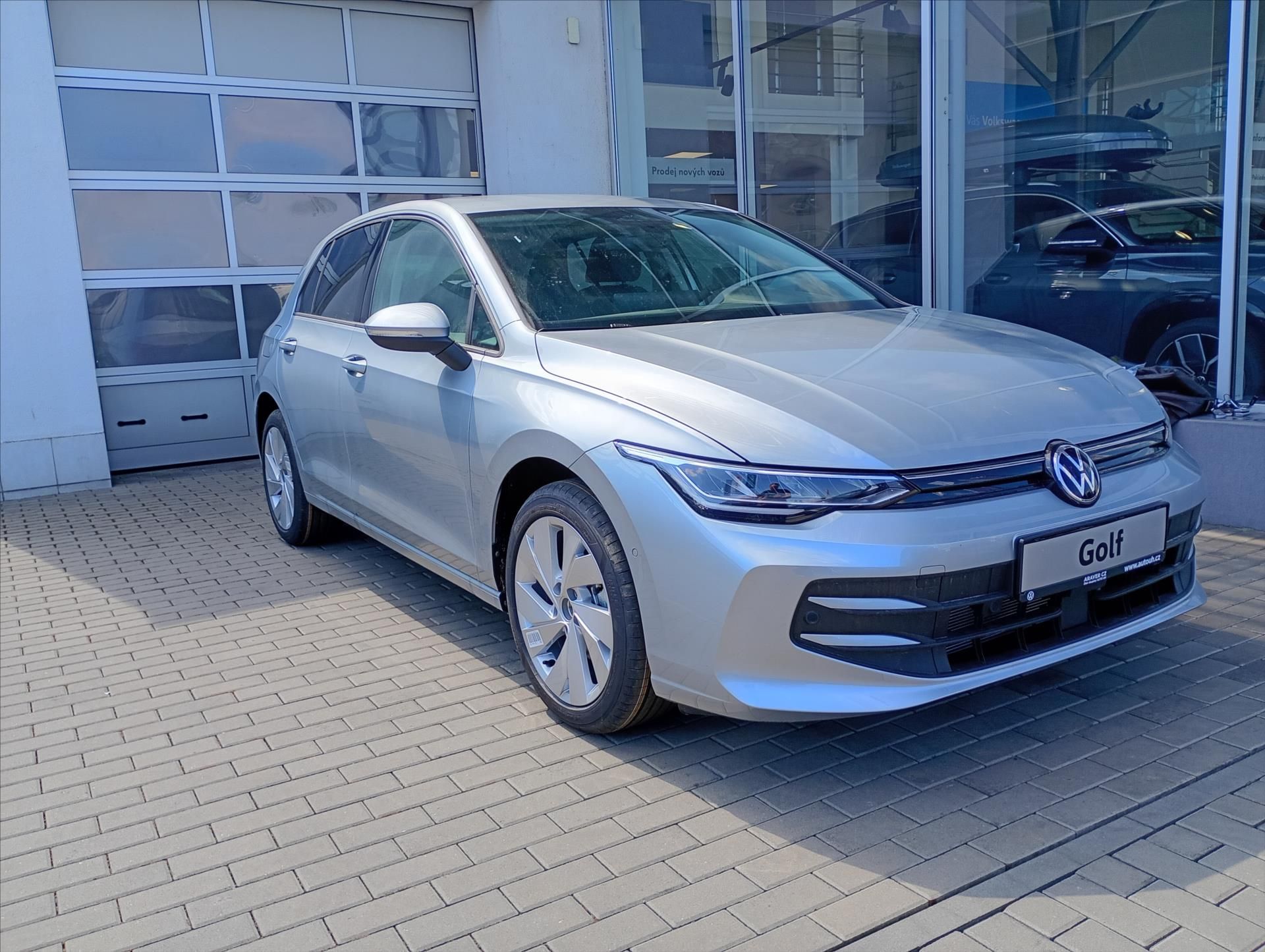 Volkswagen Golf, 1,5 TSI 85kW 6G  People - fotka 3