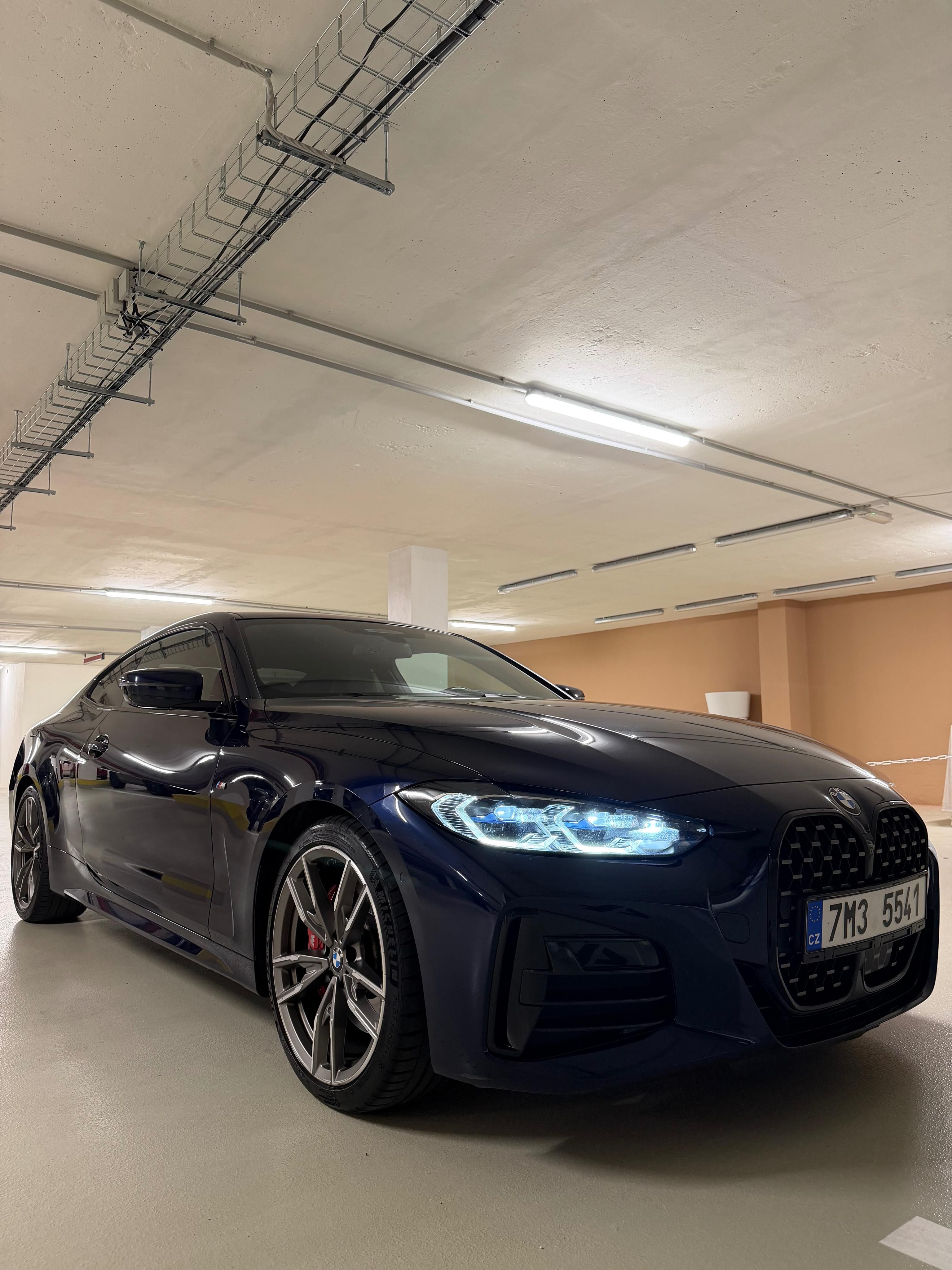 BMW Řada 4, BMW M440i xDrive Coupé - fotka 2
