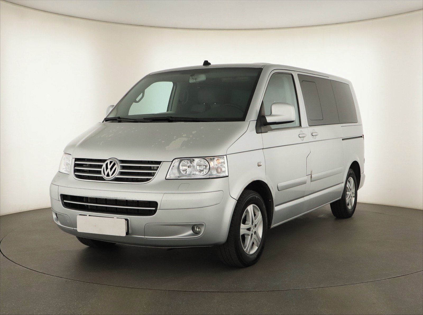 Volkswagen Multivan, 2.5 TDI , Comfortline, 7 míst - fotka 2